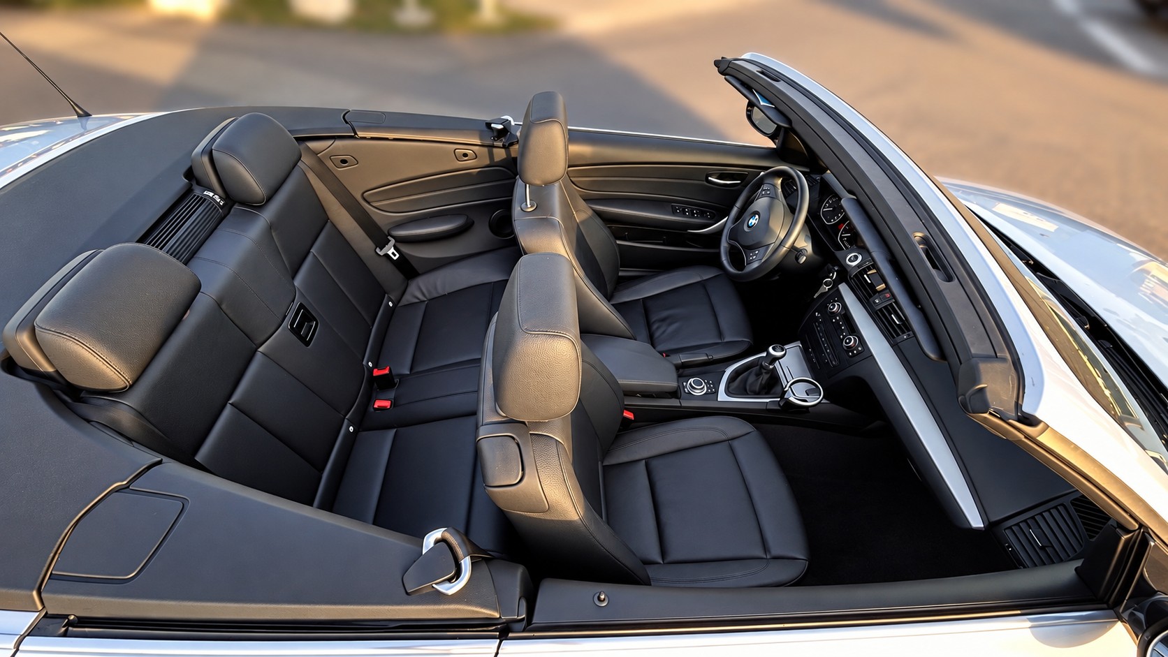 BMW 118i-image-5