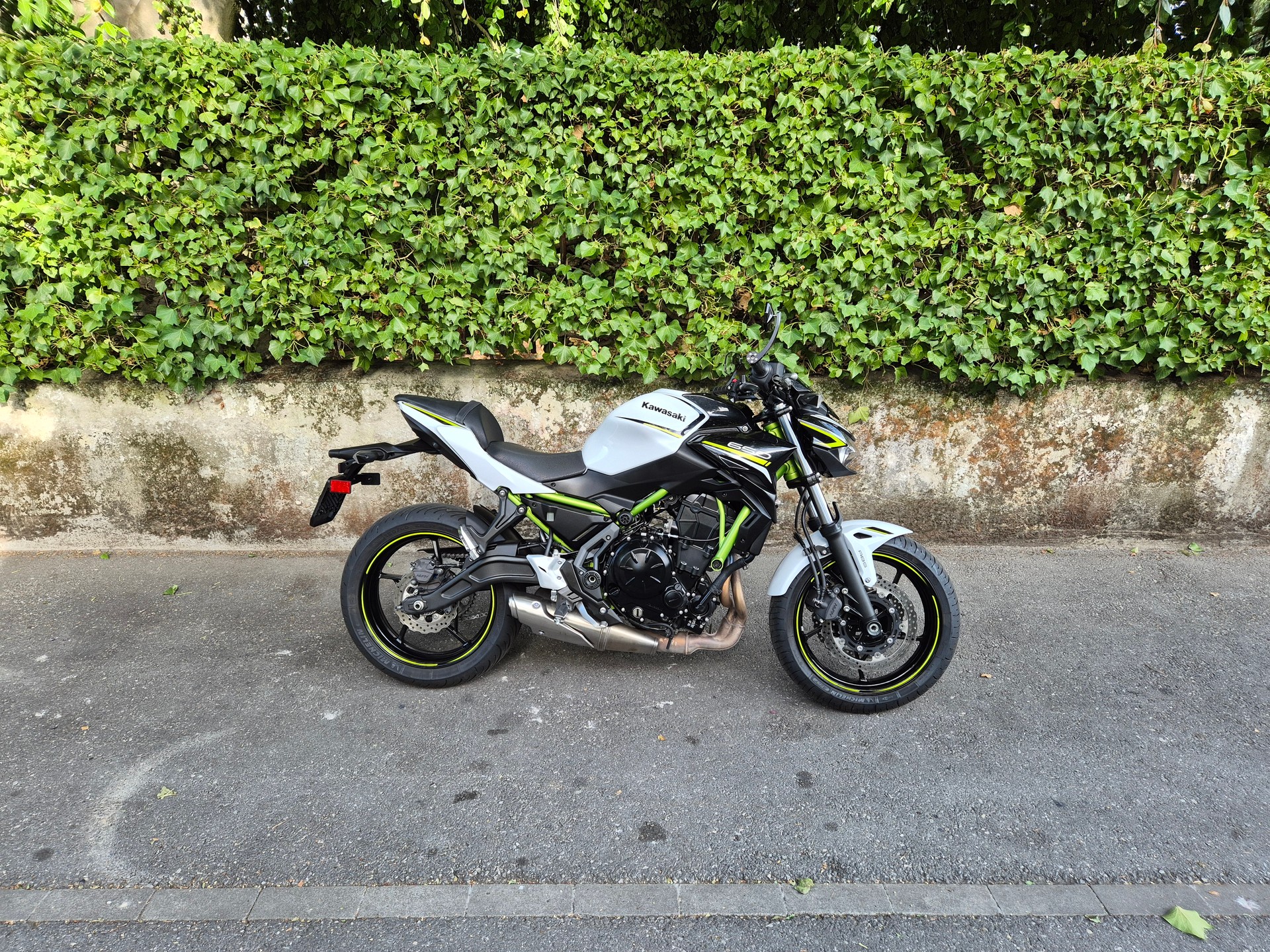 KAWASAKI Z 650 (35kW)