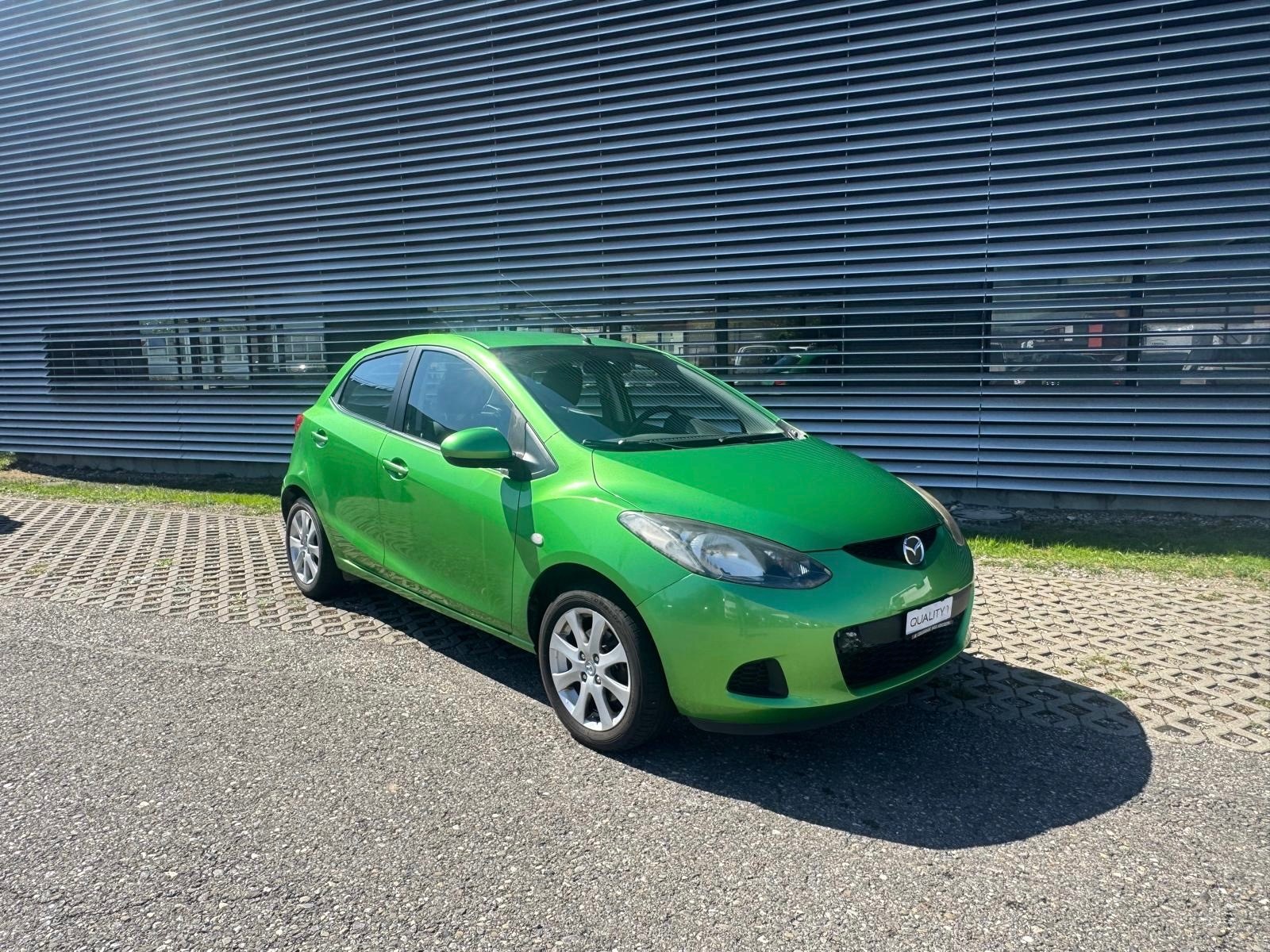 MAZDA 2 1.3i 16V Exclusive-image-0