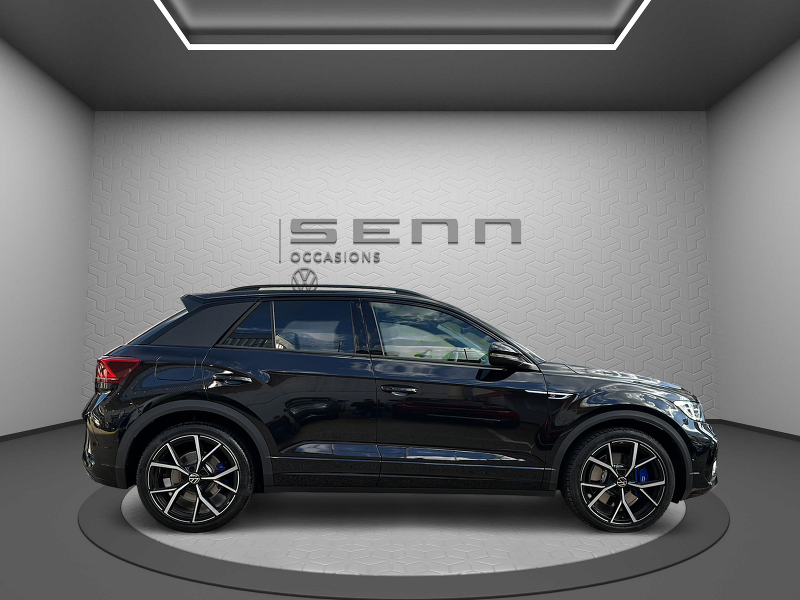 VW T-Roc 2.0 TSI R DSG 4Motion-image-6