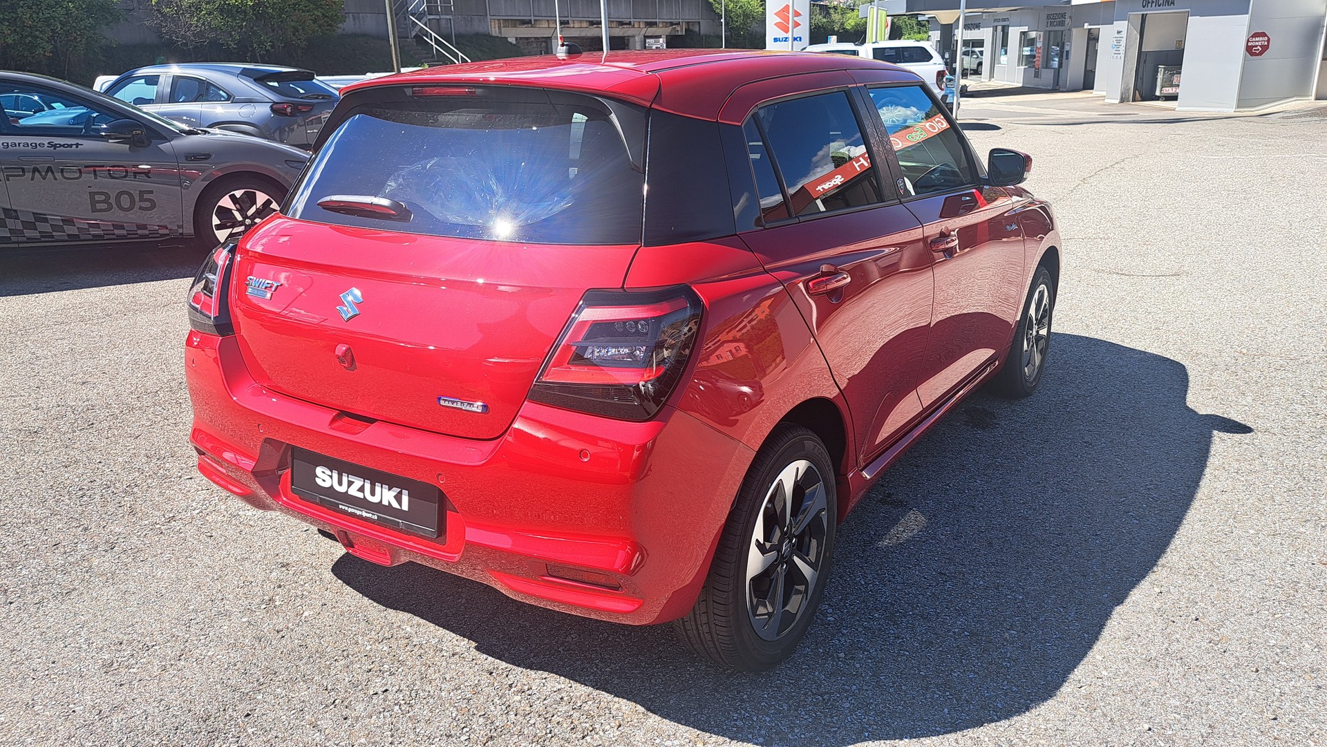 SUZUKI Swift 1.2 Piz Sulai Hybrid Top 4x4-image-6
