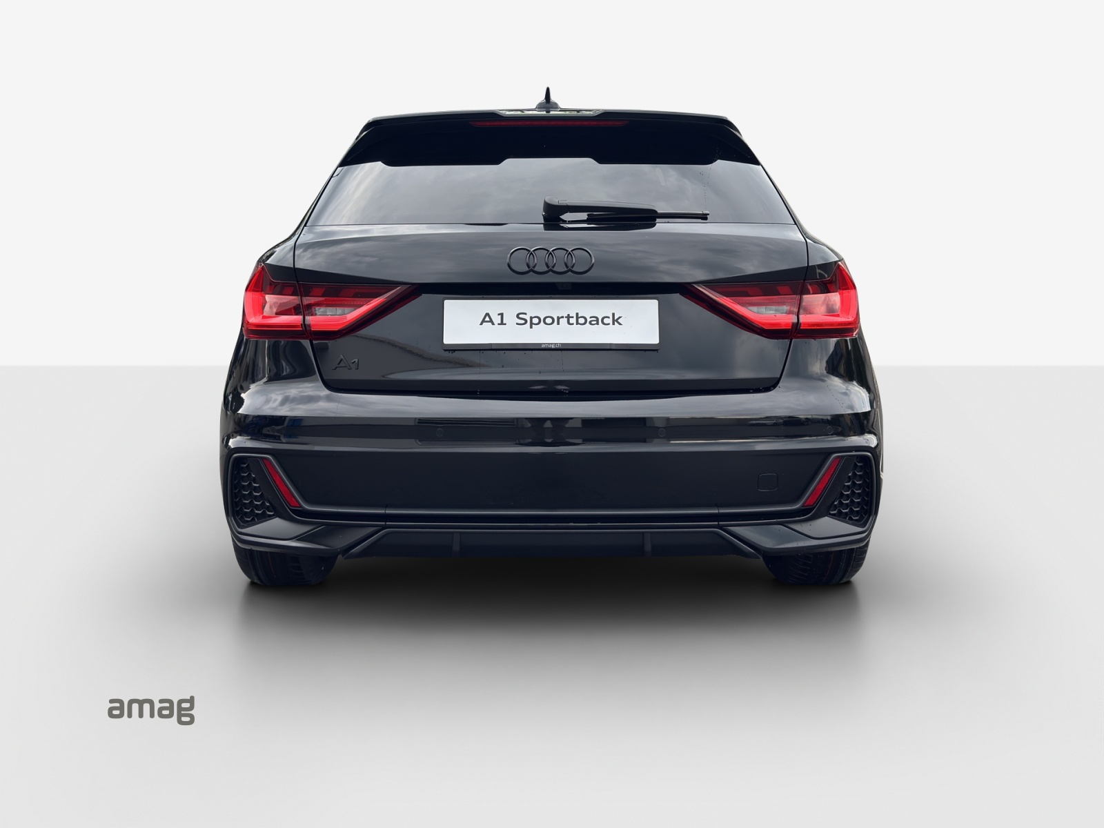 AUDI A1 Sportback 30 TFSI S Line Attraction S-tronic-image-3