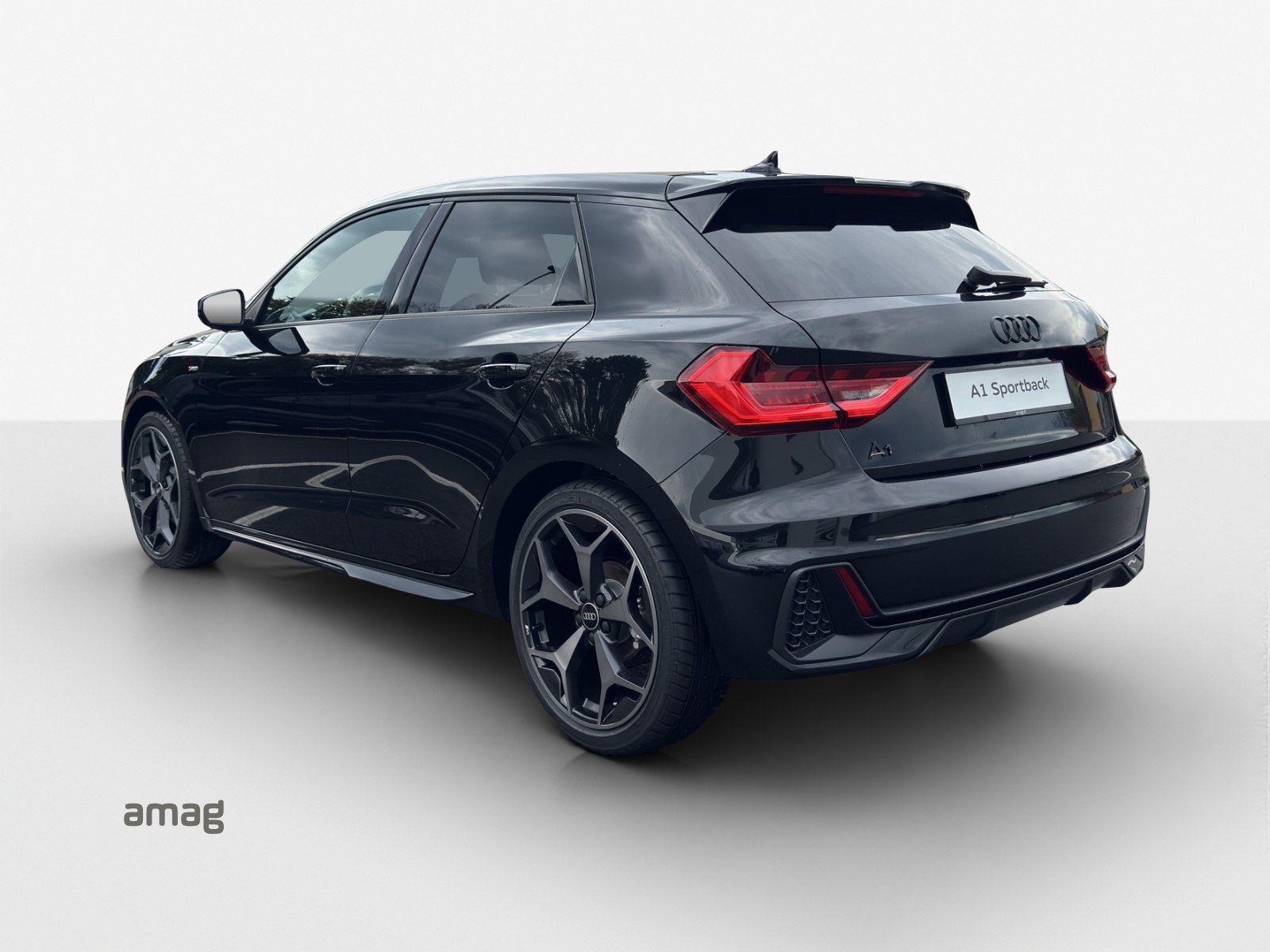 AUDI A1 Sportback 30 TFSI S Line Attraction S-tronic-image-2