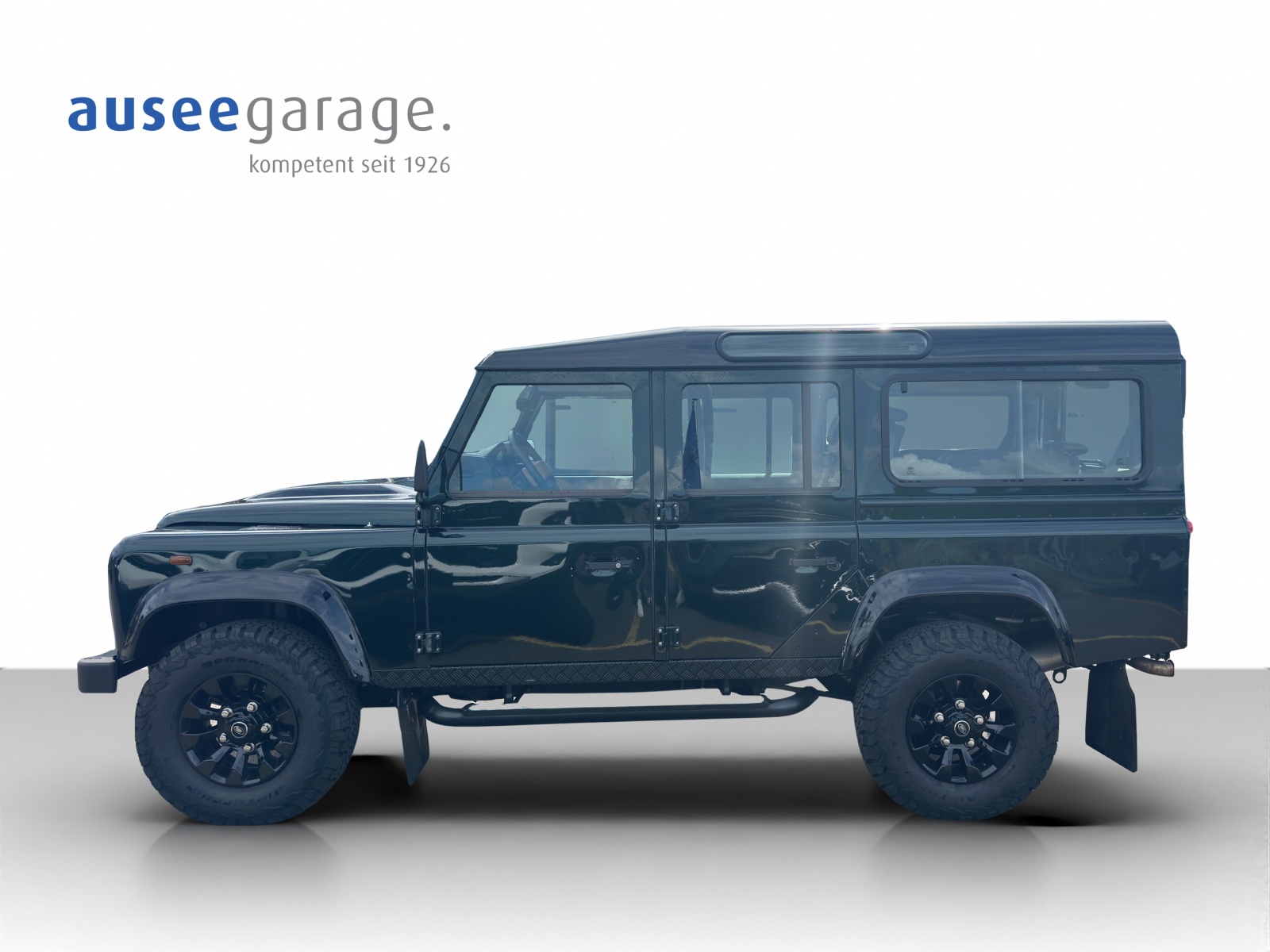 LAND ROVER Defender 110 2.2 TD4 SW-image-2