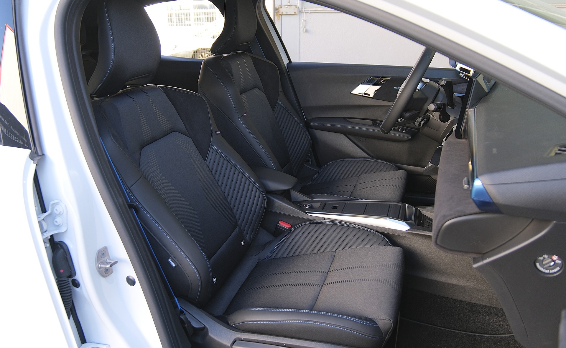 RENAULT Clio 1.8 E-Tech Esprit Alpine " full Hybrid "-image-14