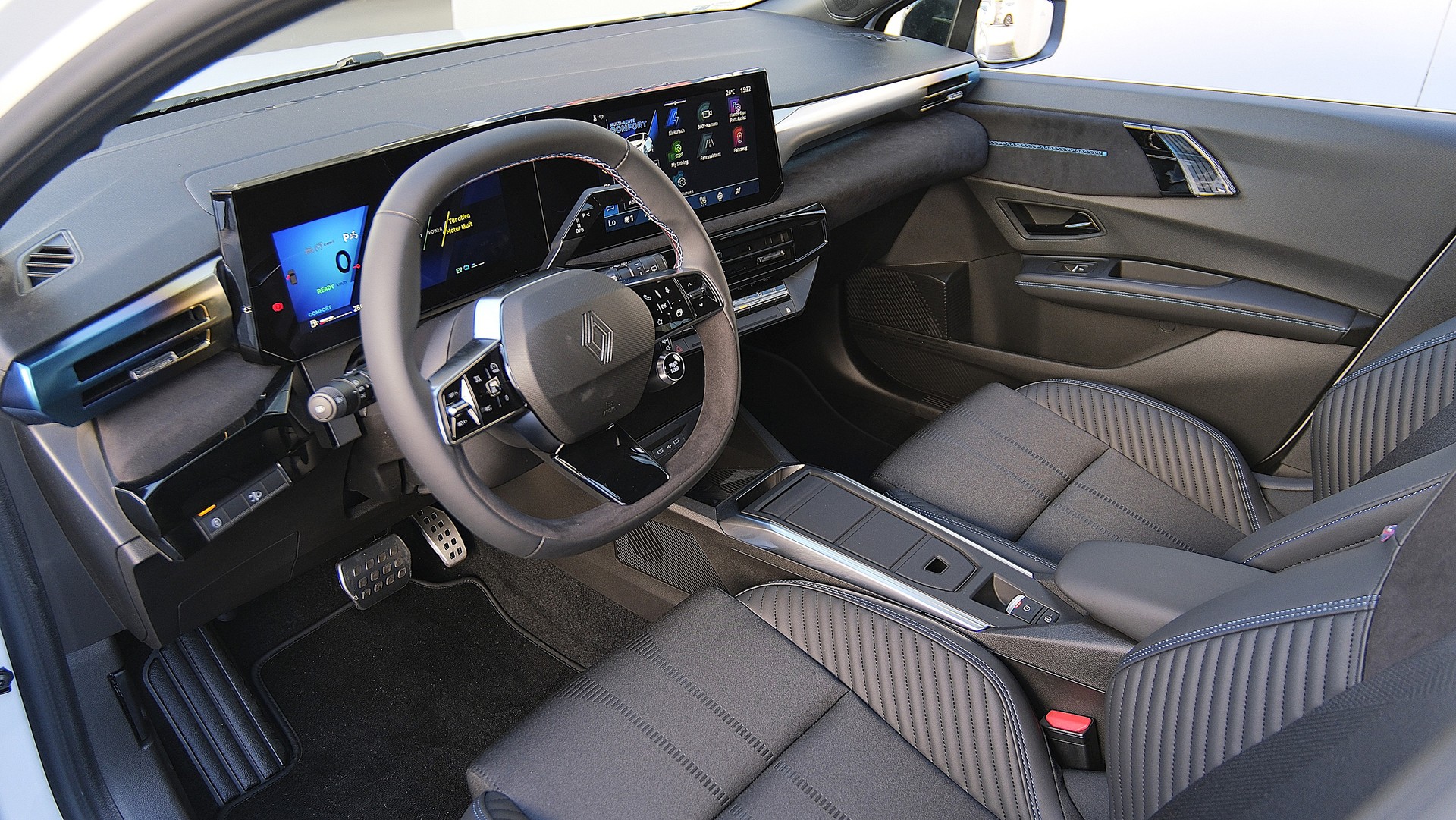 RENAULT Clio 1.8 E-Tech Esprit Alpine " full Hybrid "-image-2
