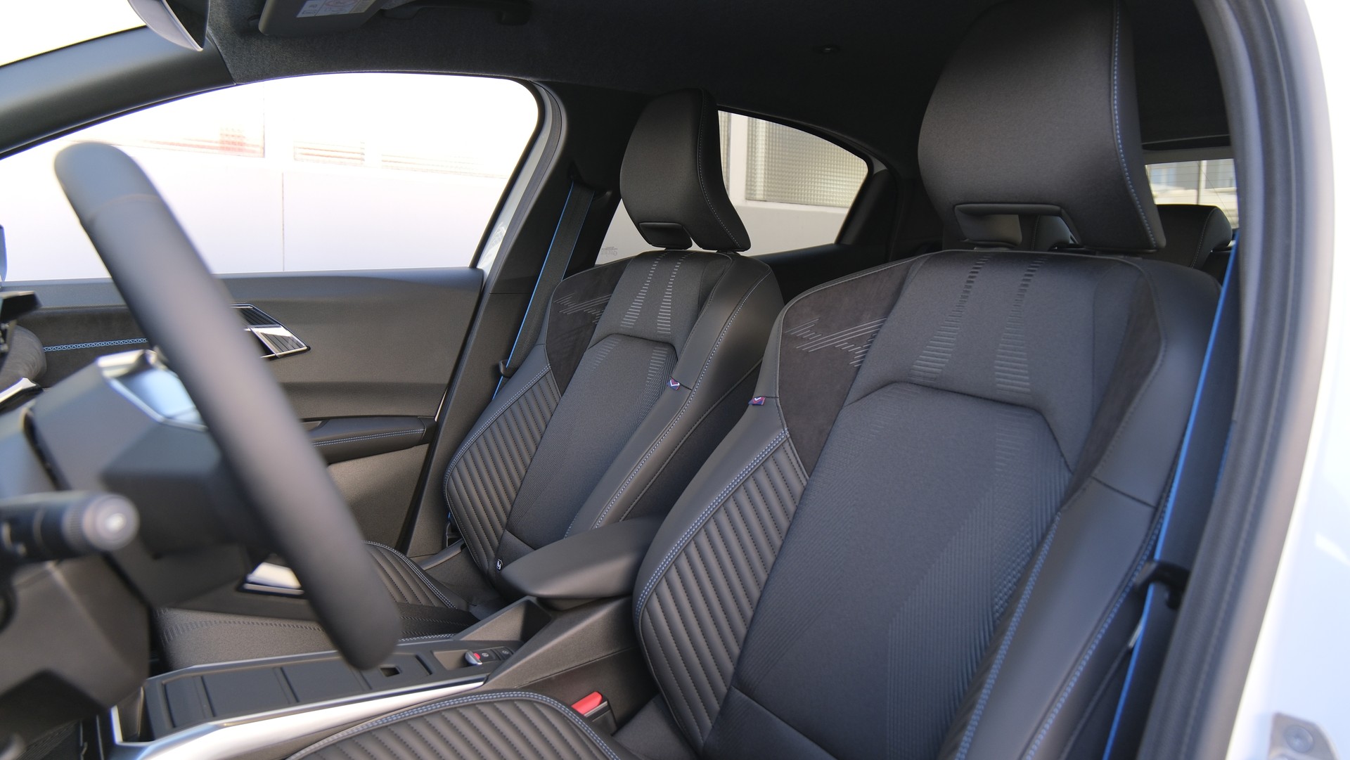 RENAULT Clio 1.8 E-Tech Esprit Alpine " full Hybrid "-image-4