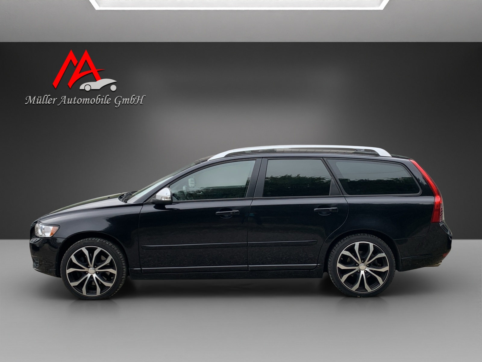 VOLVO V50 T5 AWD Summum Geartronic-image-3