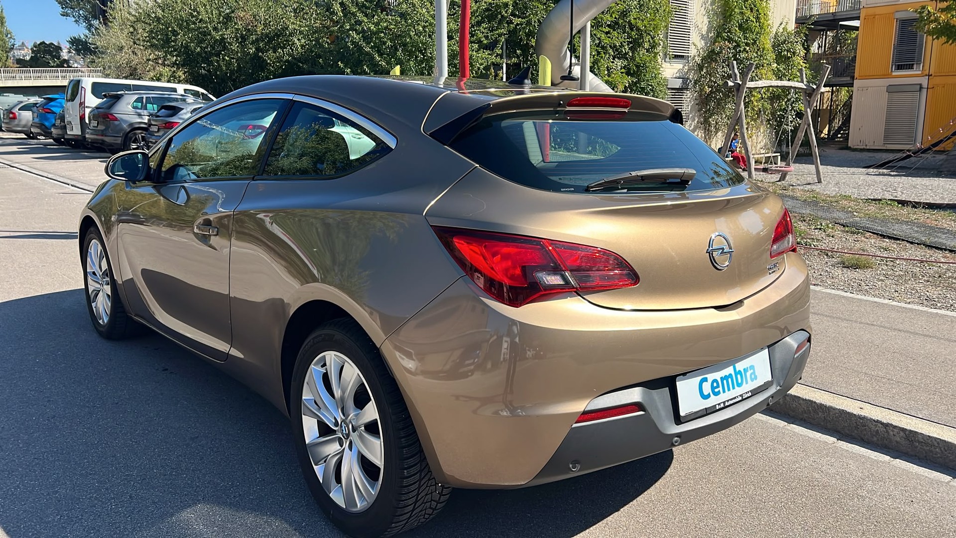 OPEL Astra SportsTourer GTC 1.7 CDTi-image-6