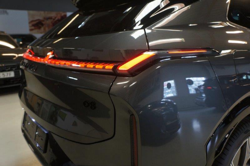 LYNK & CO 08 1.5 PHEV More-image-12
