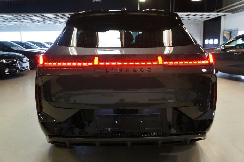 LYNK & CO 08 1.5 PHEV More-image-13