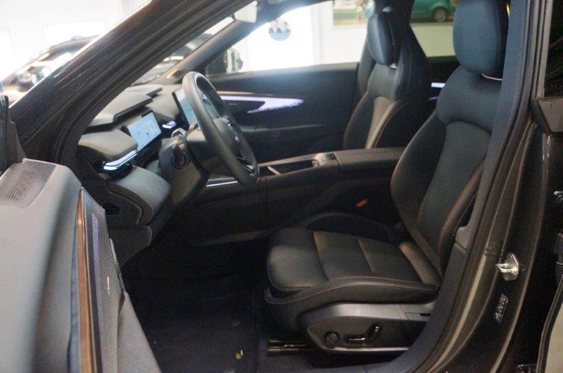 LYNK & CO 08 1.5 PHEV More-image-5
