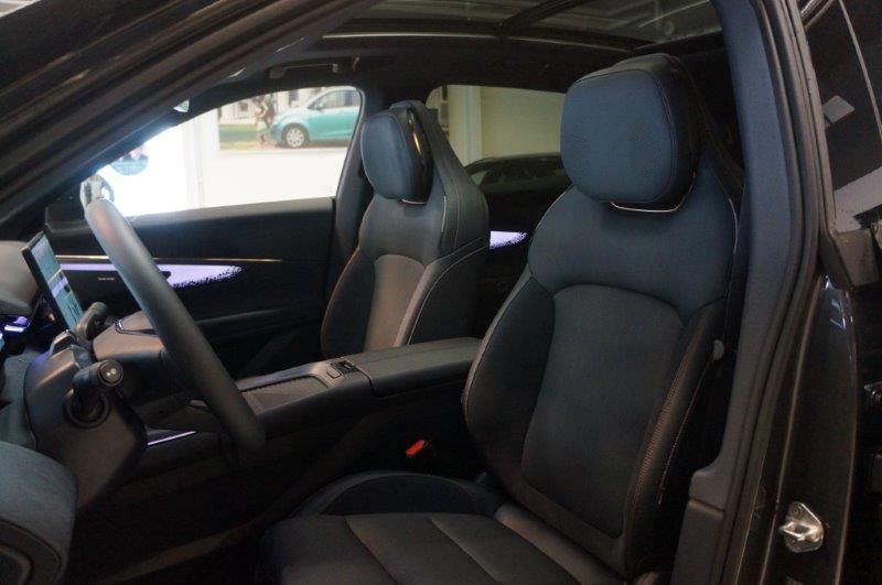 LYNK & CO 08 1.5 PHEV More-image-6