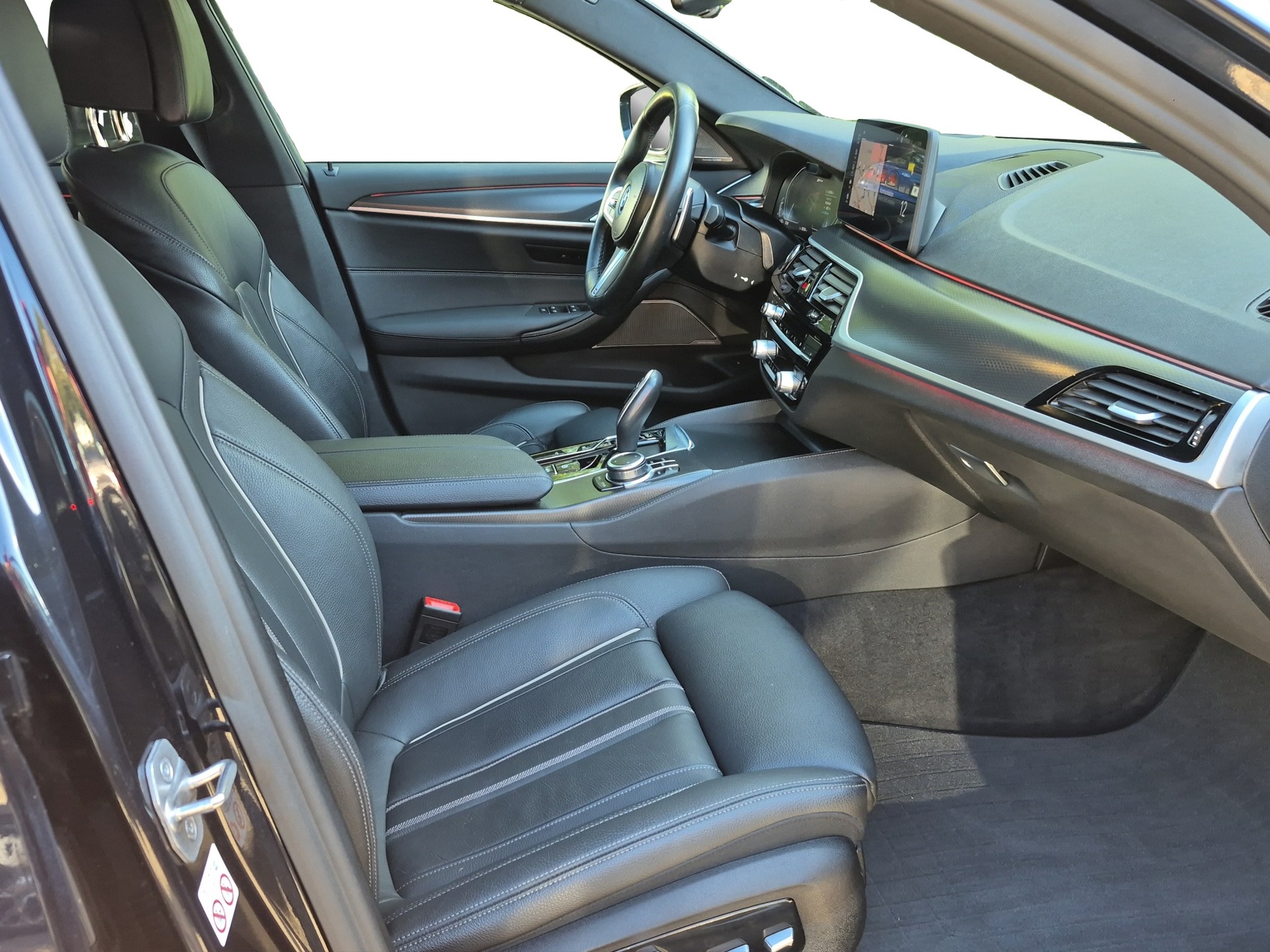 BMW 530e xDrive Touring M Sport Steptronic *Harman Kardon / gratis Service*-image-7