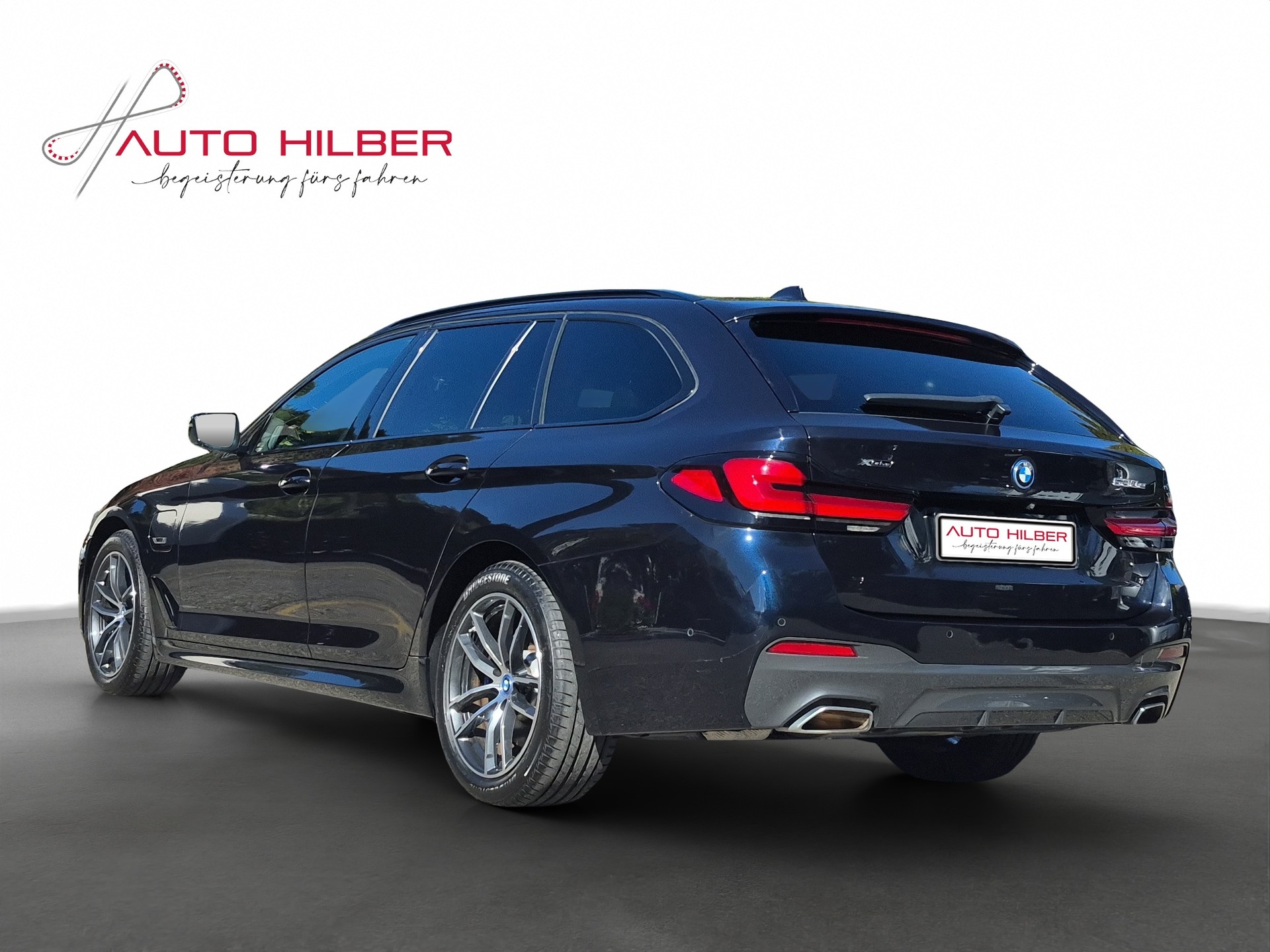 BMW 530e xDrive Touring M Sport Steptronic *Harman Kardon / gratis Service*-image-4