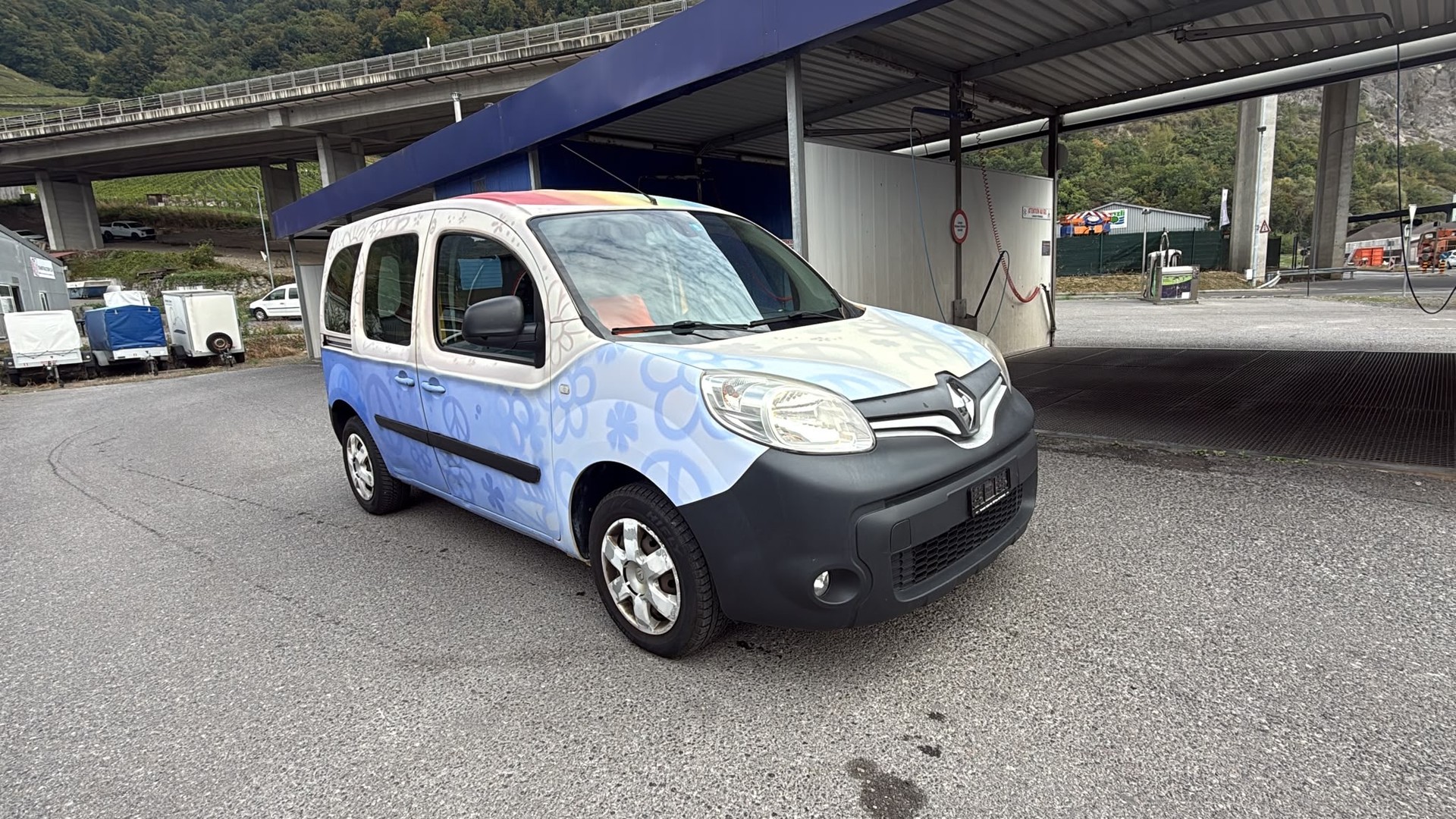 RENAULT Kangoo Medium 1.6 105 Business A-image-3