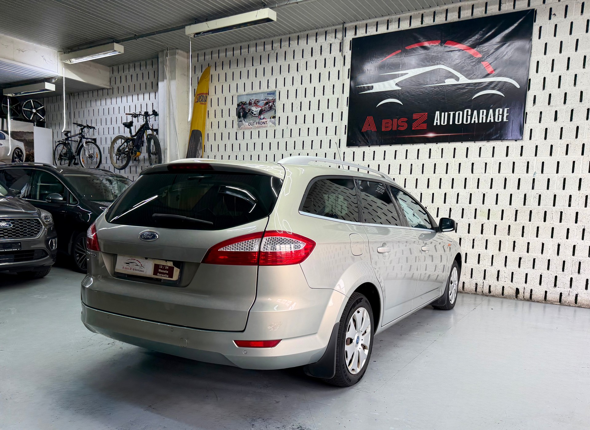 FORD Mondeo 2.0i 16V Titanium-image-9