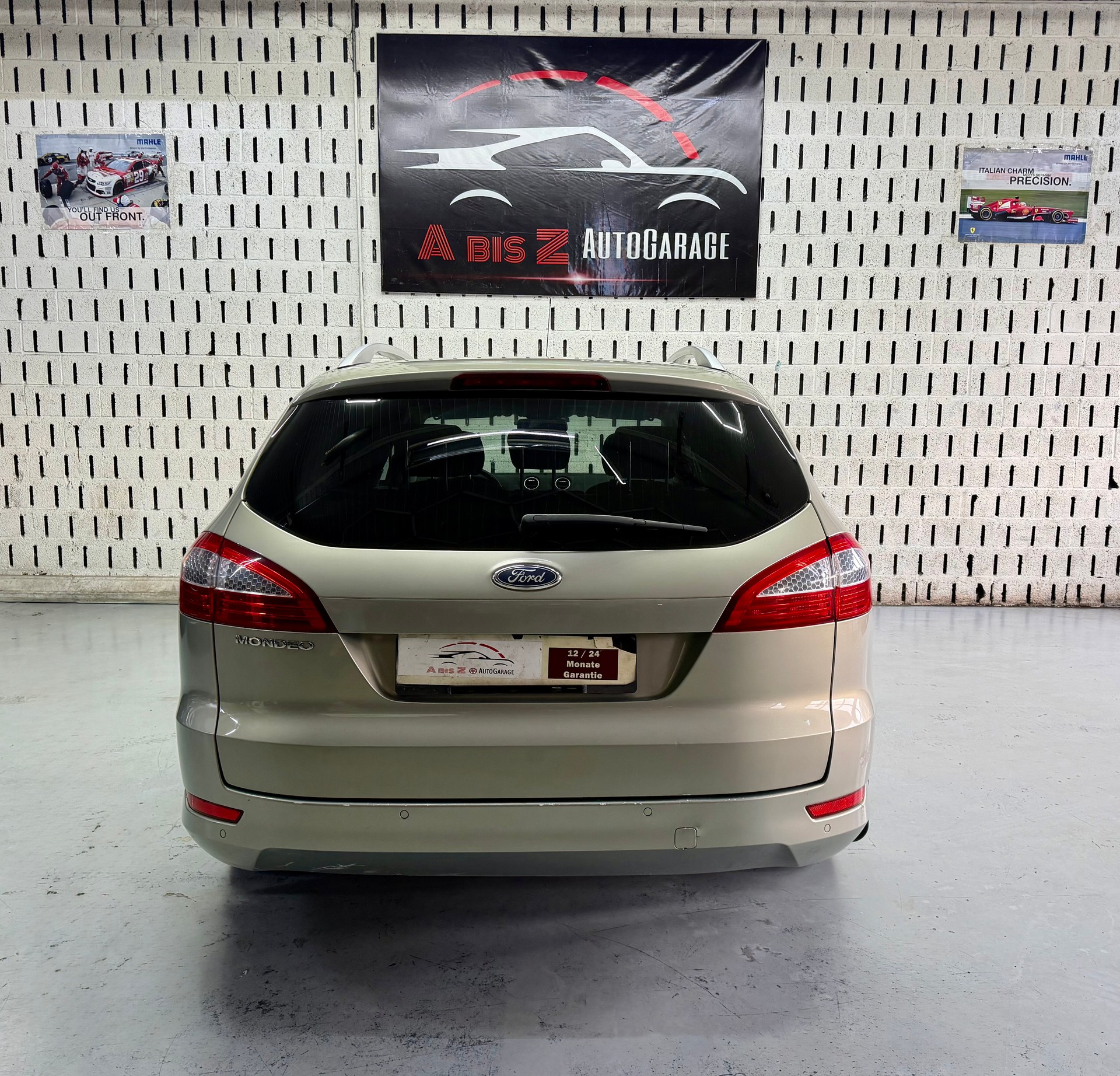 FORD Mondeo 2.0i 16V Titanium-image-10