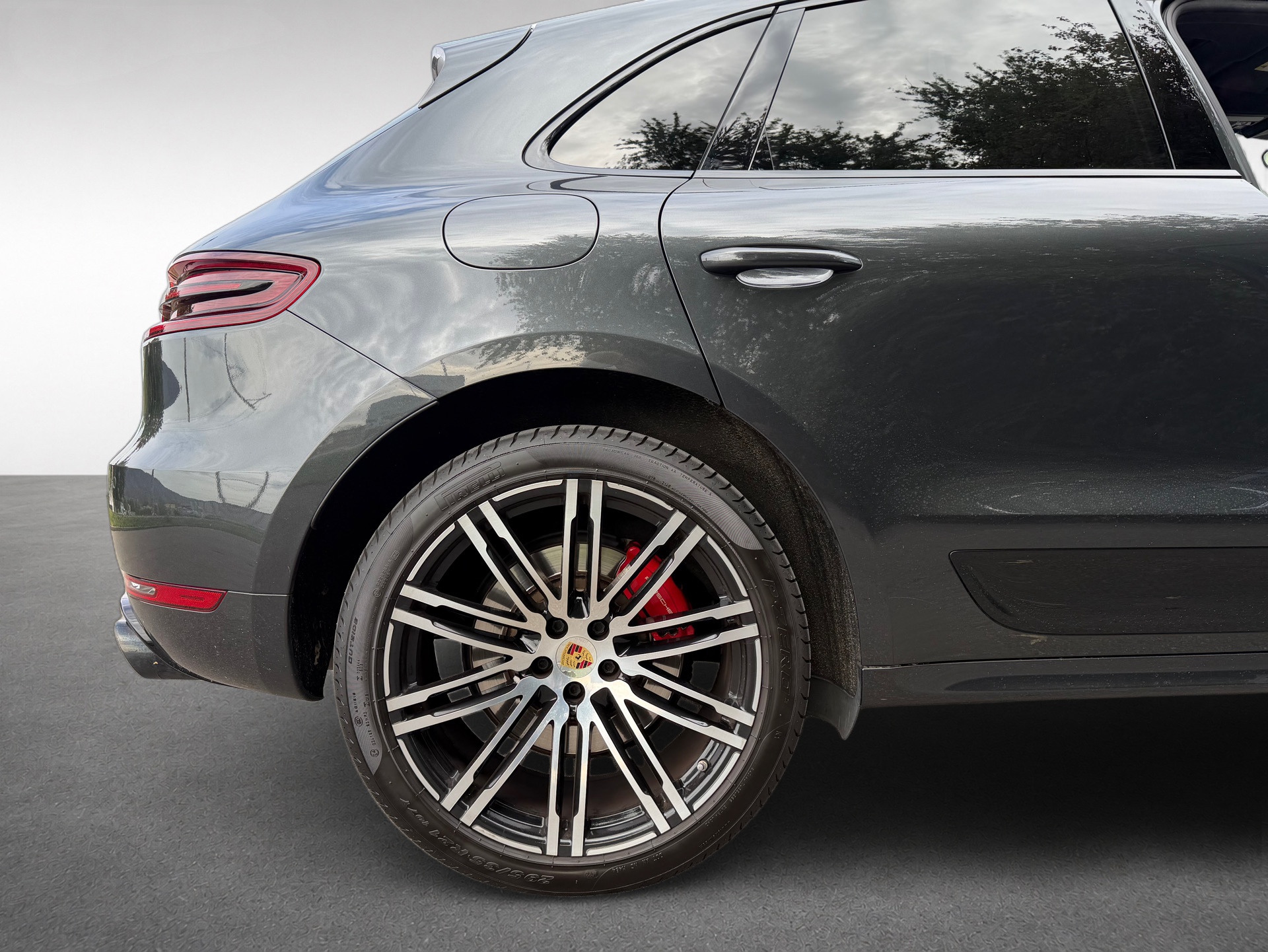 PORSCHE Macan Turbo PDK *Sport Chrono* *Pano* *Sportabgasanlage*-image-11