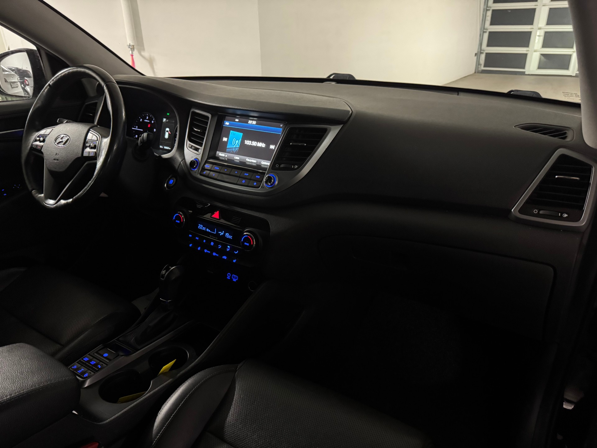 HYUNDAI Tucson 2.0 CRDI Vertex 4WD Automatic-image-11