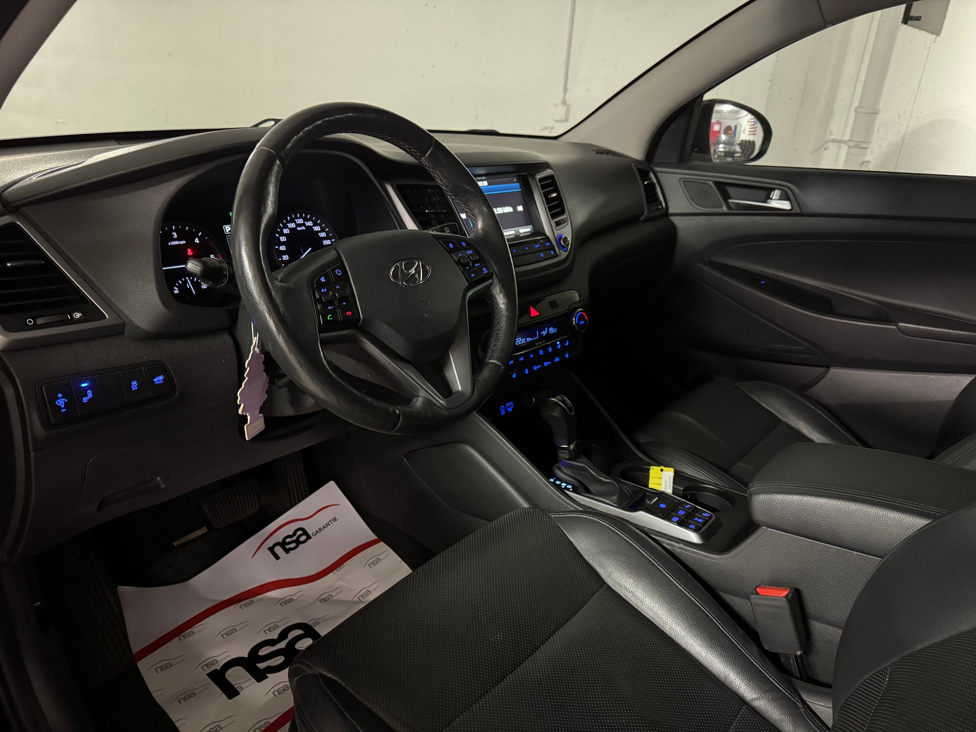 HYUNDAI Tucson 2.0 CRDI Vertex 4WD Automatic-image-8