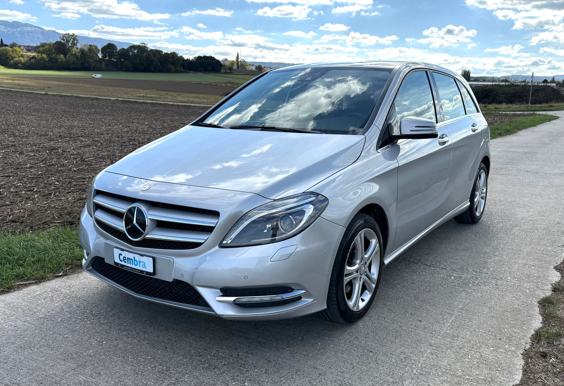 MERCEDES-BENZ B 200 7G-DCT-image-0