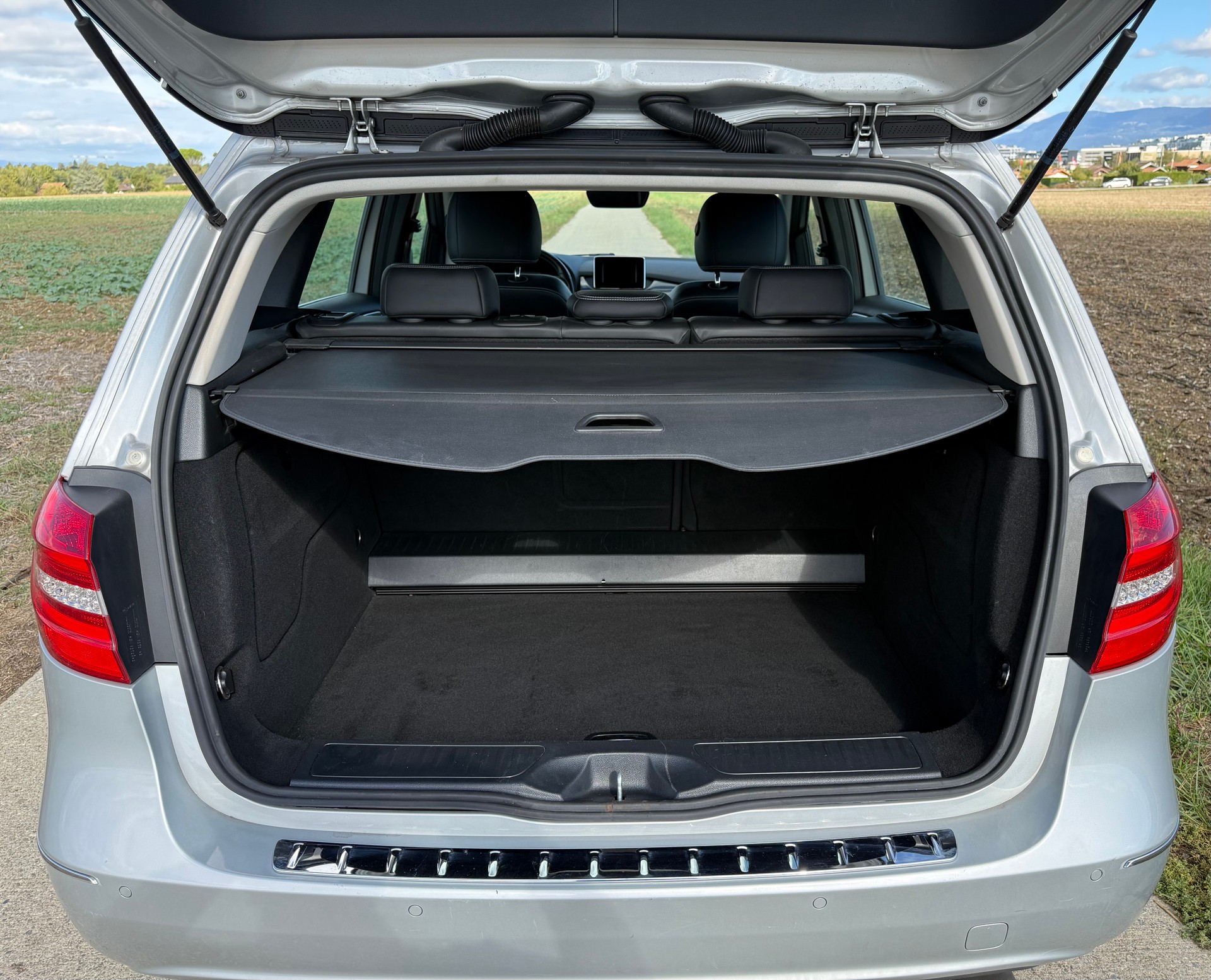 MERCEDES-BENZ B 200 7G-DCT-image-14