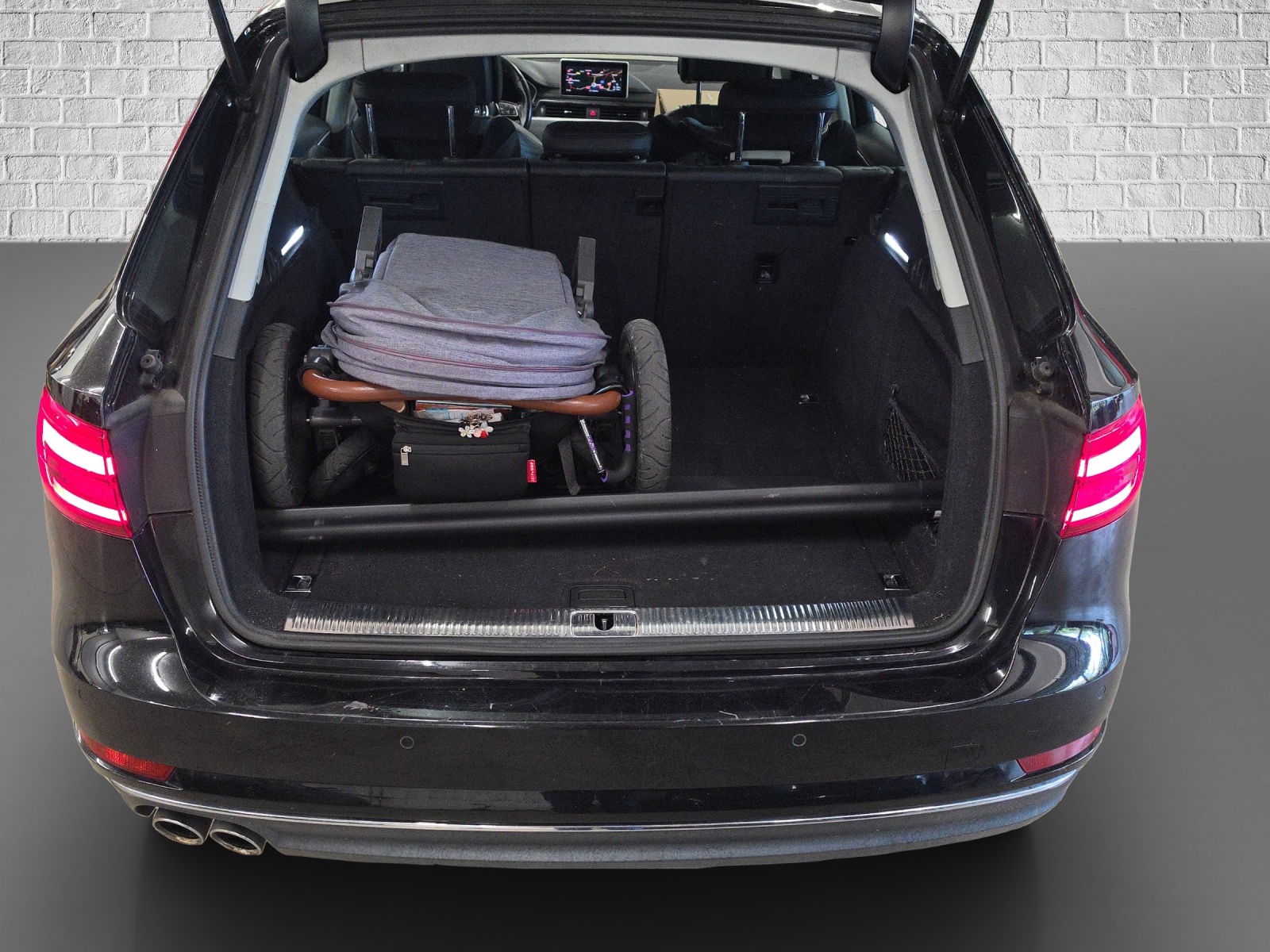 AUDI A4 Avant 2.0 TDI Sport quattro S-tronic-image-18