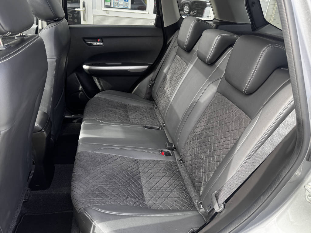 SUZUKI Vitara 1.4 T Compact Top 4x4-image-9