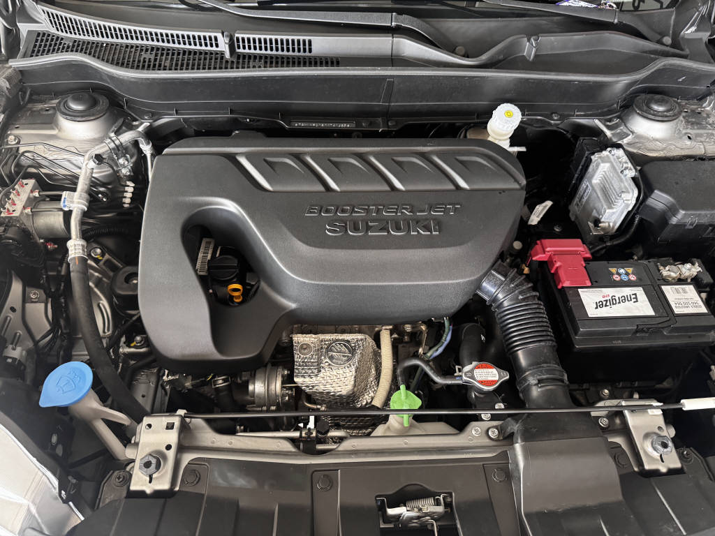 SUZUKI Vitara 1.4 T Compact Top 4x4-image-24