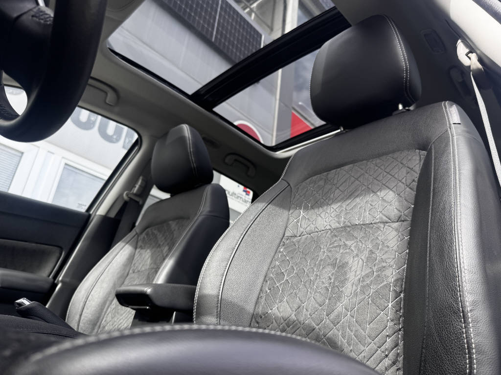 SUZUKI Vitara 1.4 T Compact Top 4x4-image-8