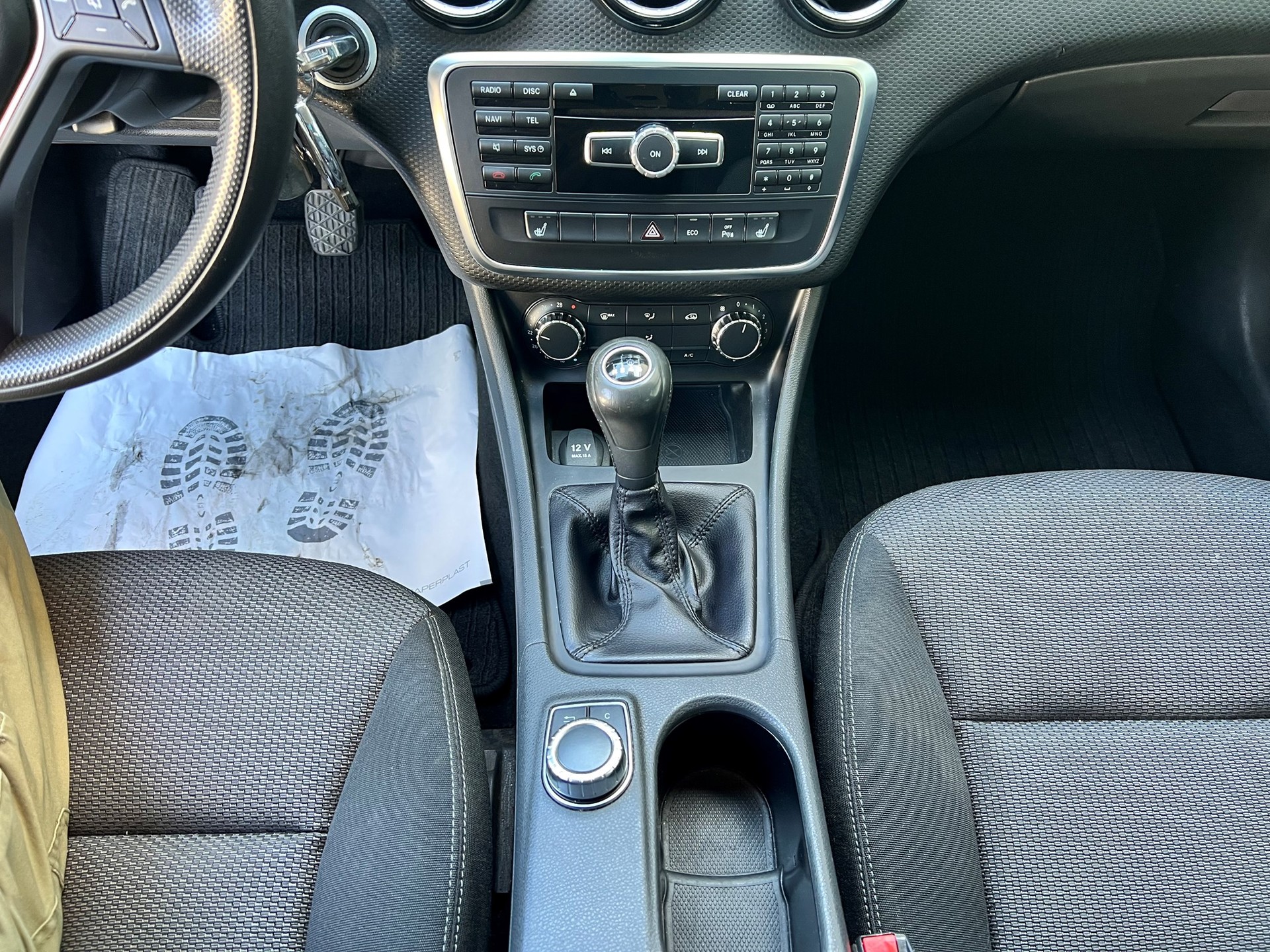 MERCEDES-BENZ A 180 CDI BlueEfficiency Edition-image-10