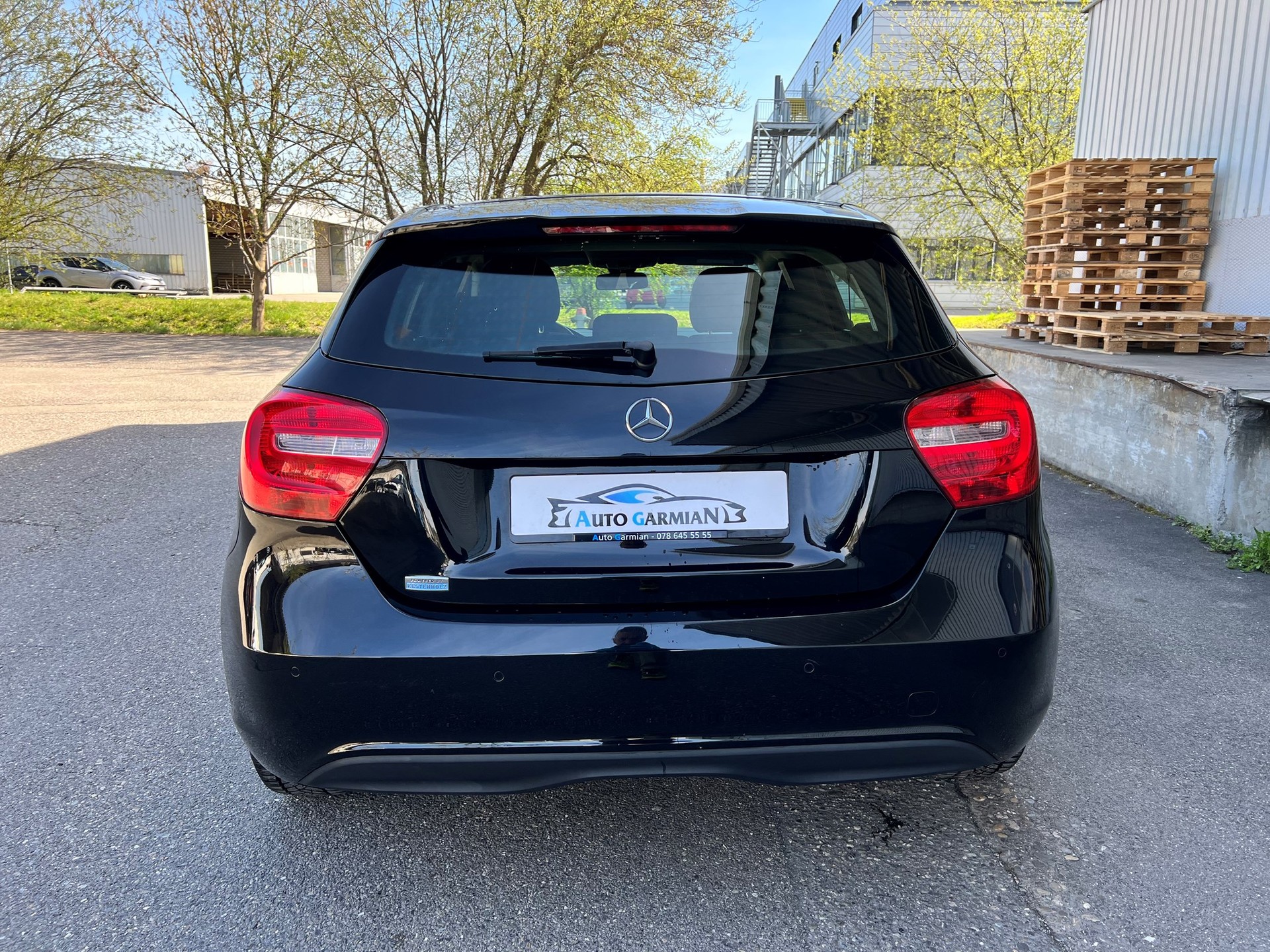 MERCEDES-BENZ A 180 CDI BlueEfficiency Edition-image-3