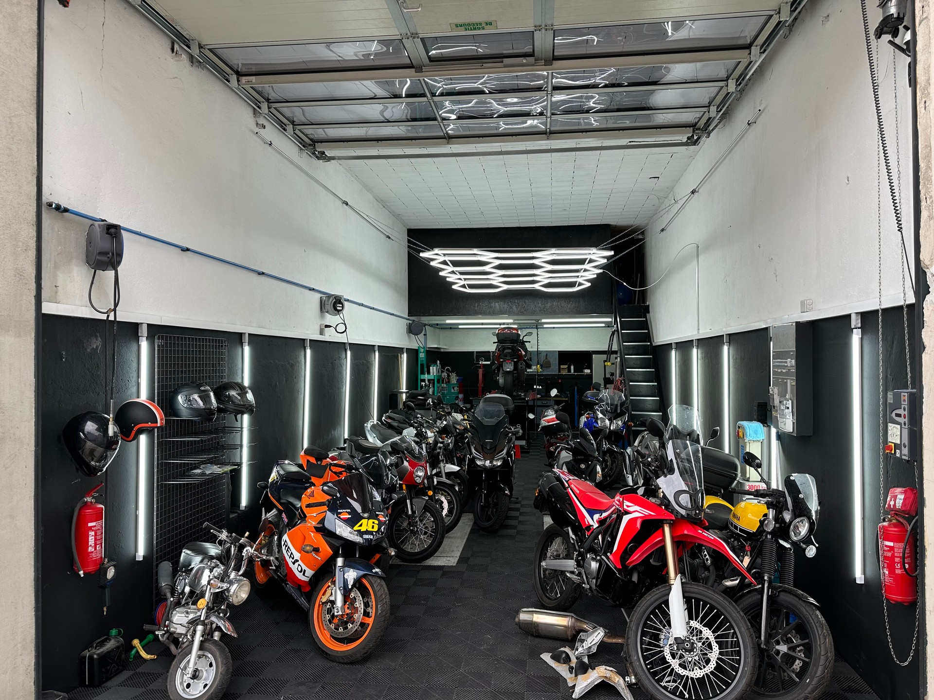 YAMAHA XSR 700-image-7