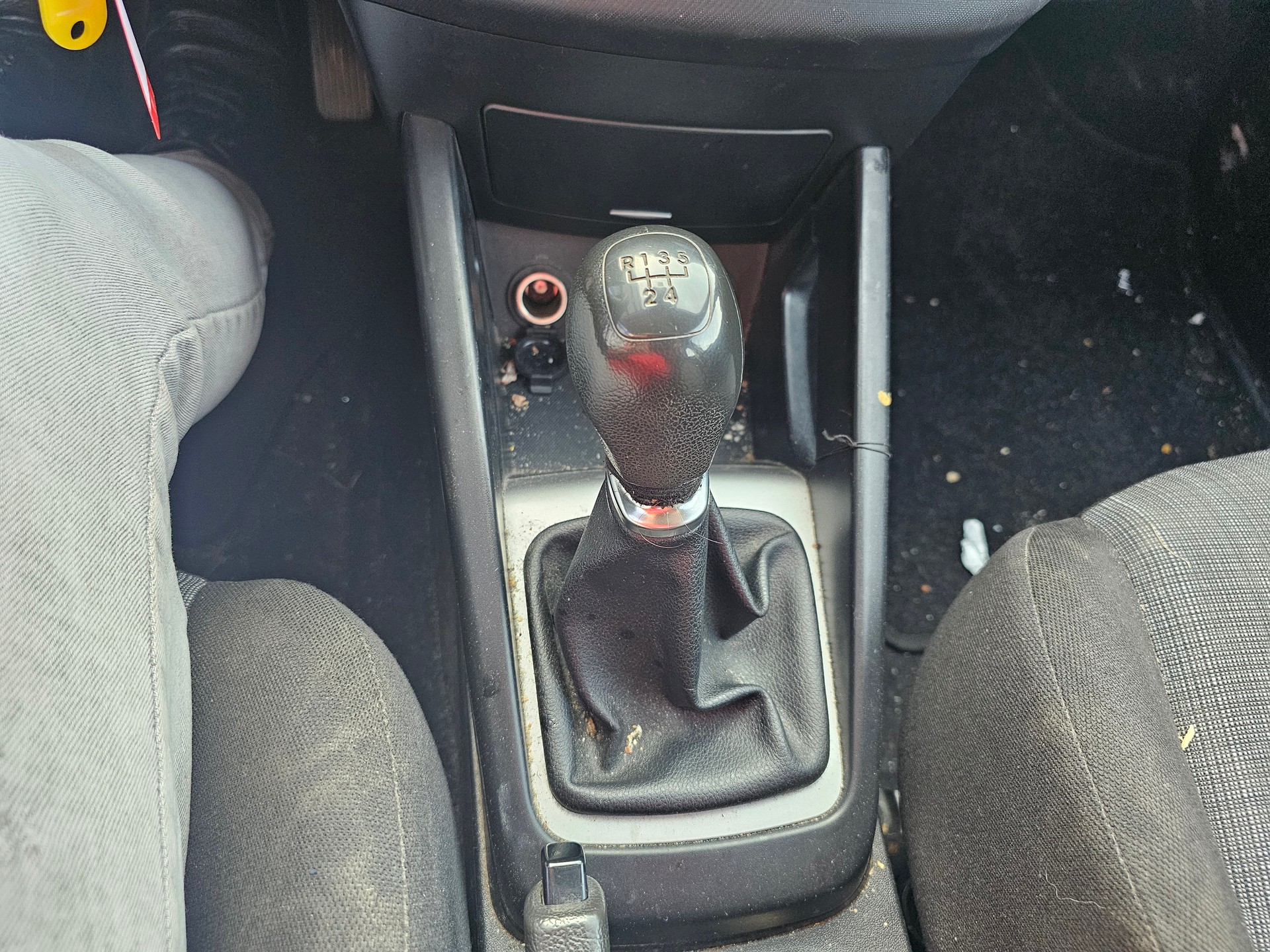KIA Ceed Sporty Wagon 1.4 16V Basic-image-9