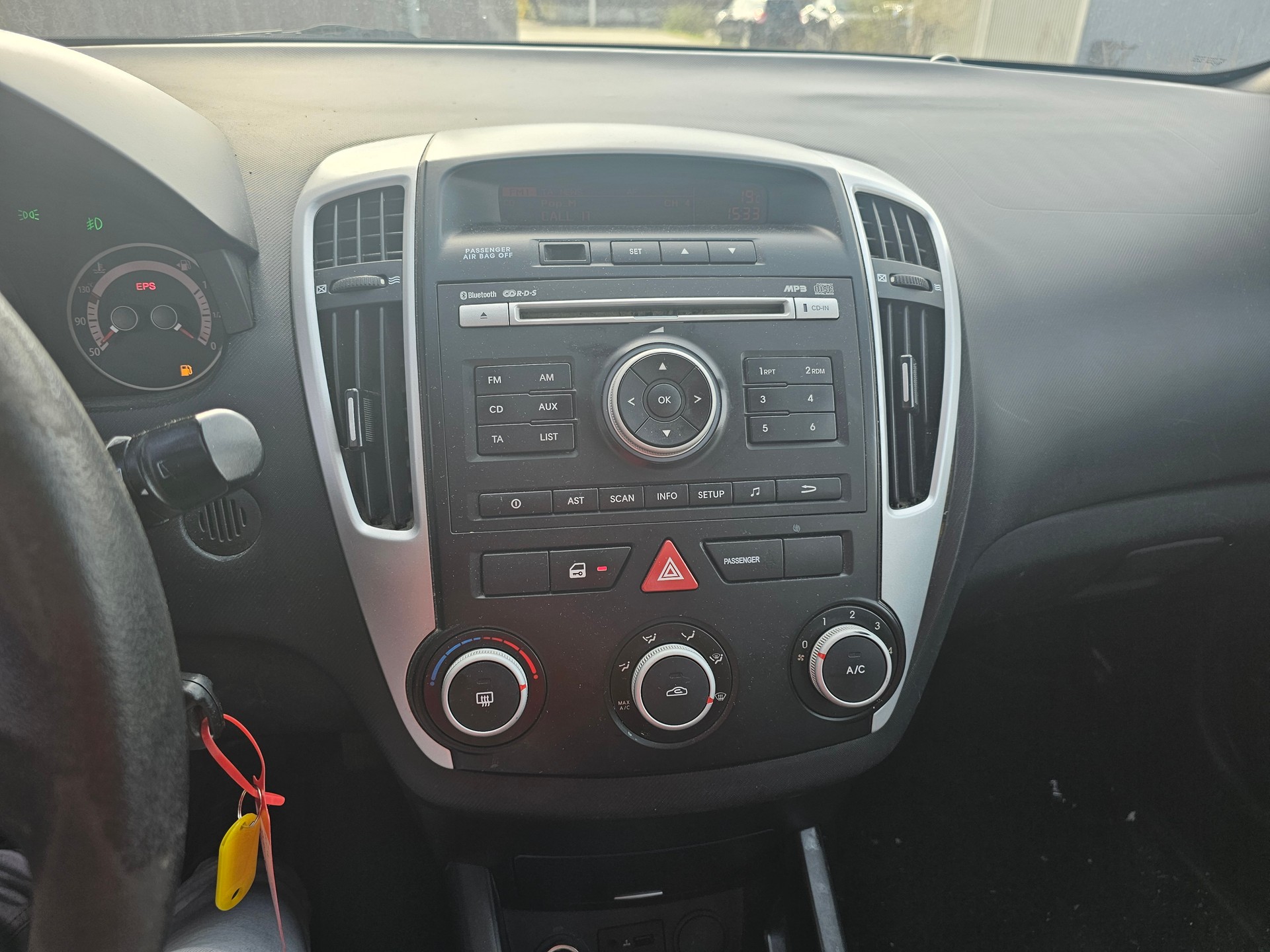 KIA Ceed Sporty Wagon 1.4 16V Basic-image-10