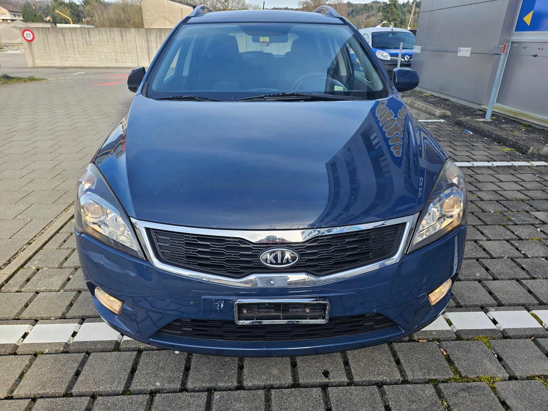 KIA Ceed Sporty Wagon 1.4 16V Basic-image-0