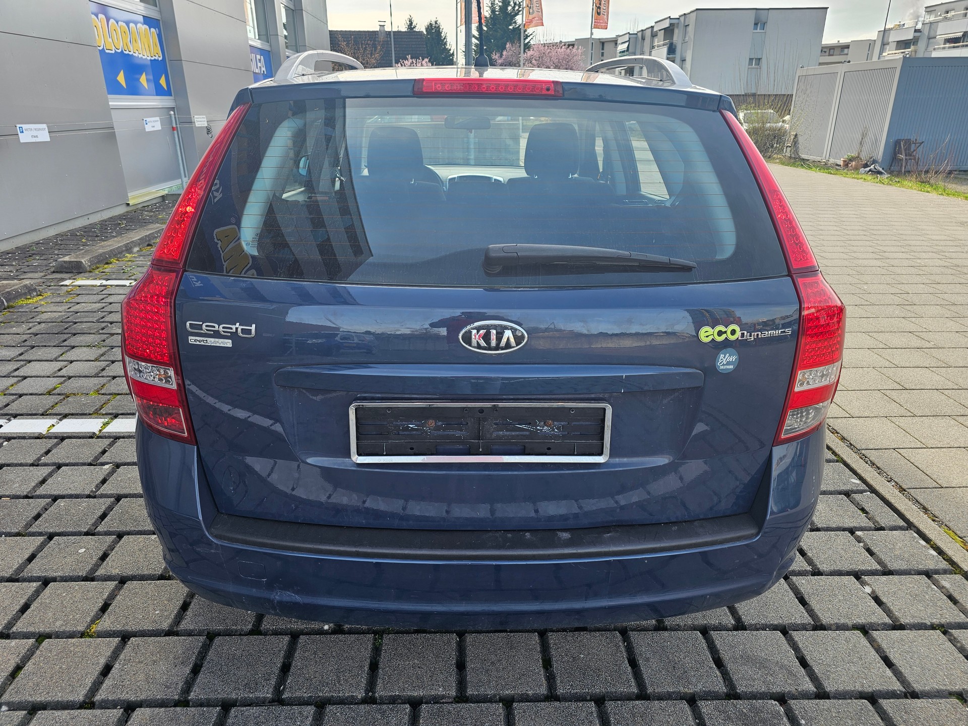 KIA Ceed Sporty Wagon 1.4 16V Basic-image-7