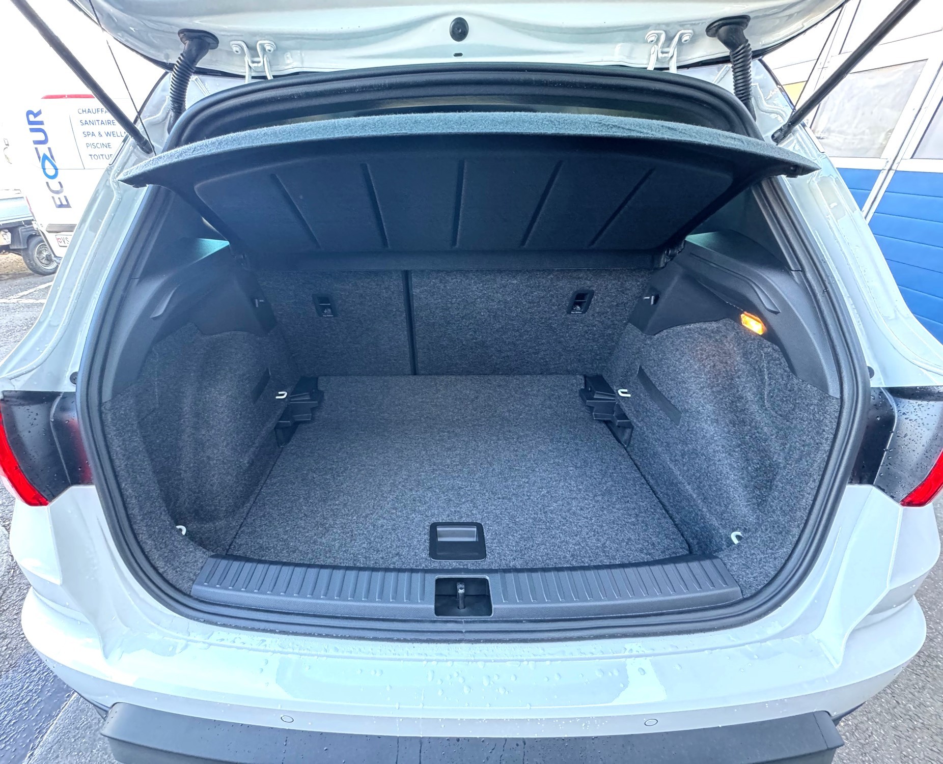 SEAT Arona 1.0 TSI 115 LIMITED FR DSG-image-12