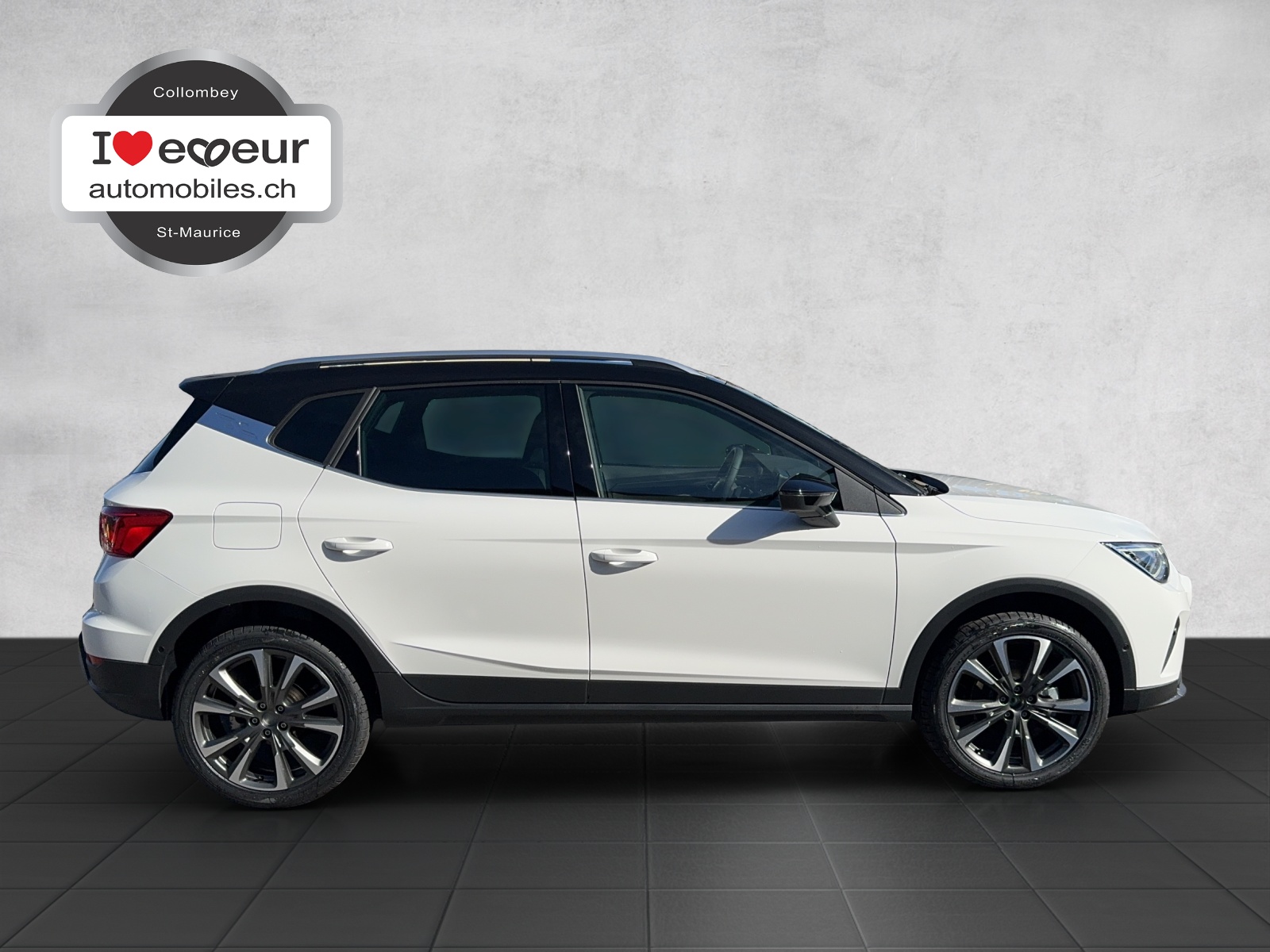 SEAT Arona 1.0 TSI 115 LIMITED FR DSG-image-5