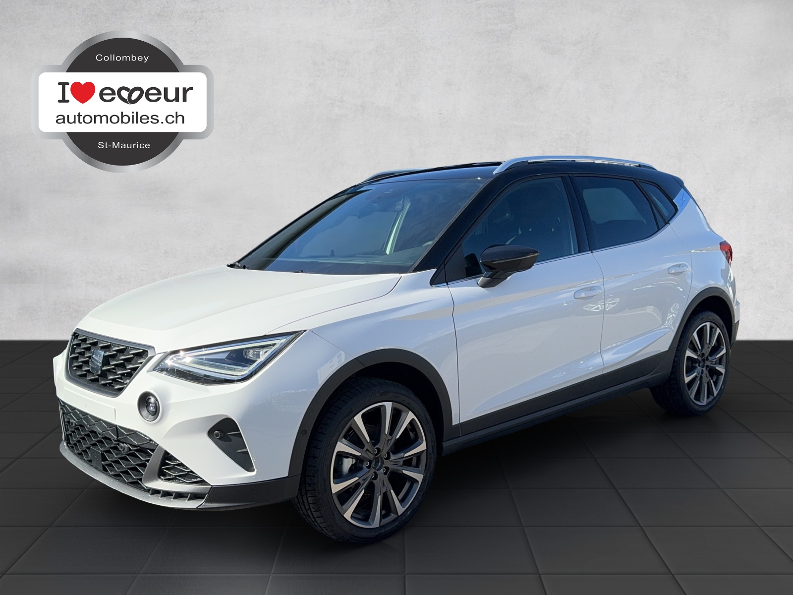 SEAT Arona 1.0 TSI 115 LIMITED FR DSG-image-0