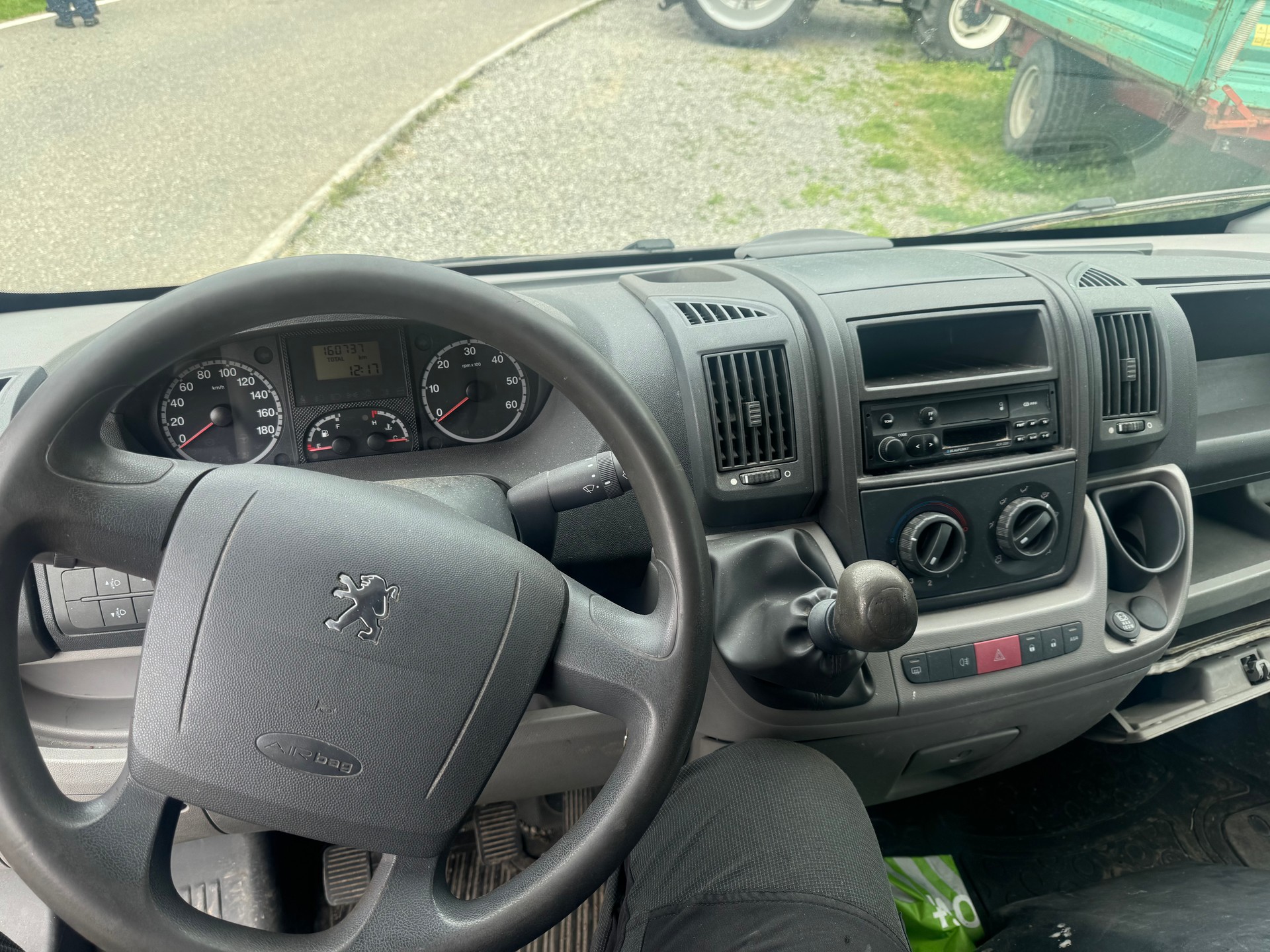 PEUGEOT Boxer 2.2 HDI 335 L3-image-7