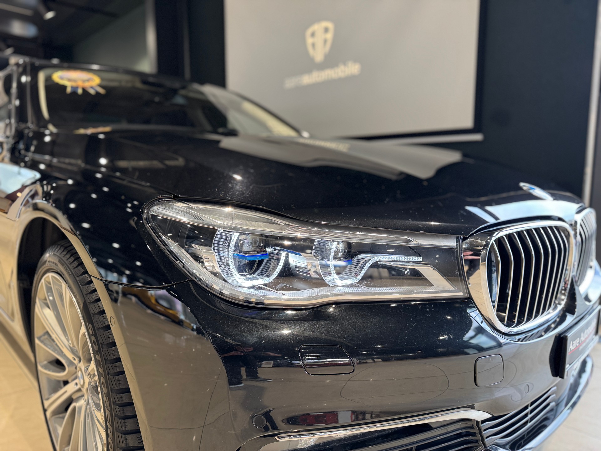 BMW 750Li xDrive 4 Sitzer Langversion-image-5