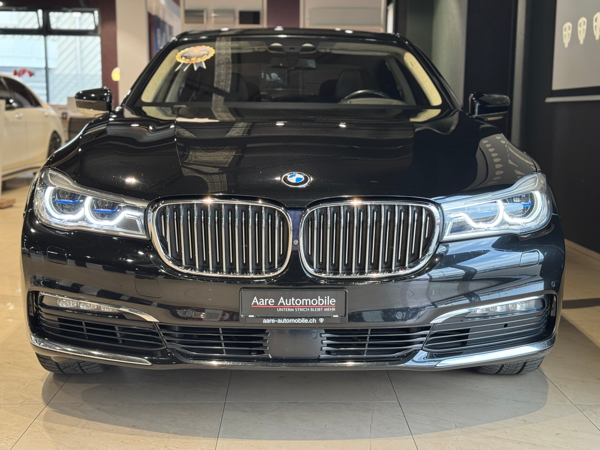 BMW 750Li xDrive 4 Sitzer Langversion-image-4