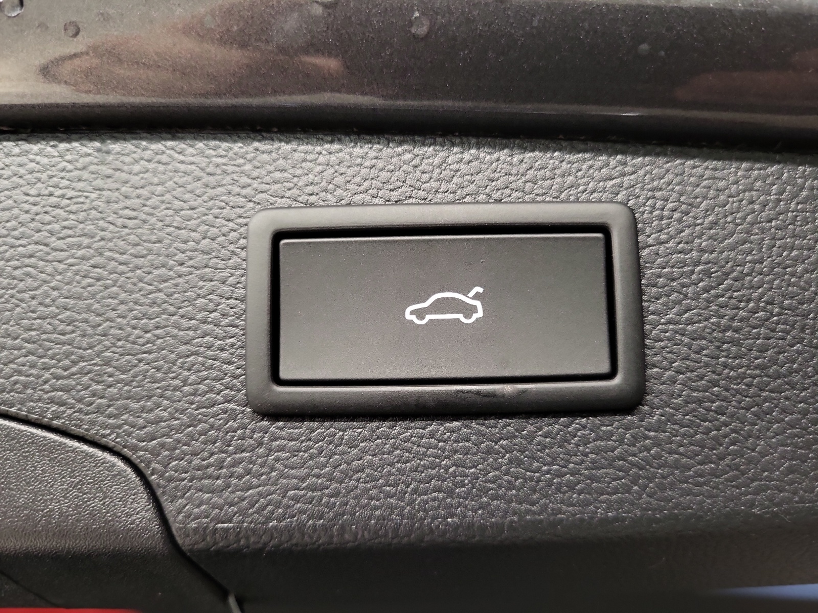VW Passat Variant 2.0 TSI R-Line DSG 4moti-image-10