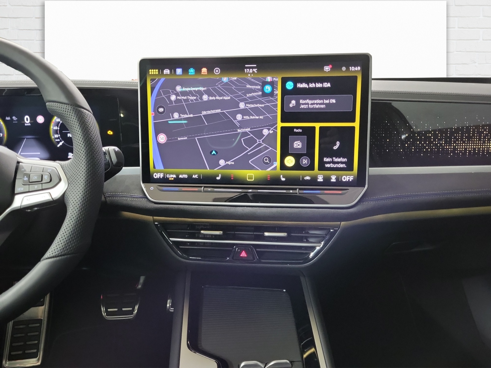 VW Passat Variant 2.0 TSI R-Line DSG 4moti-image-7
