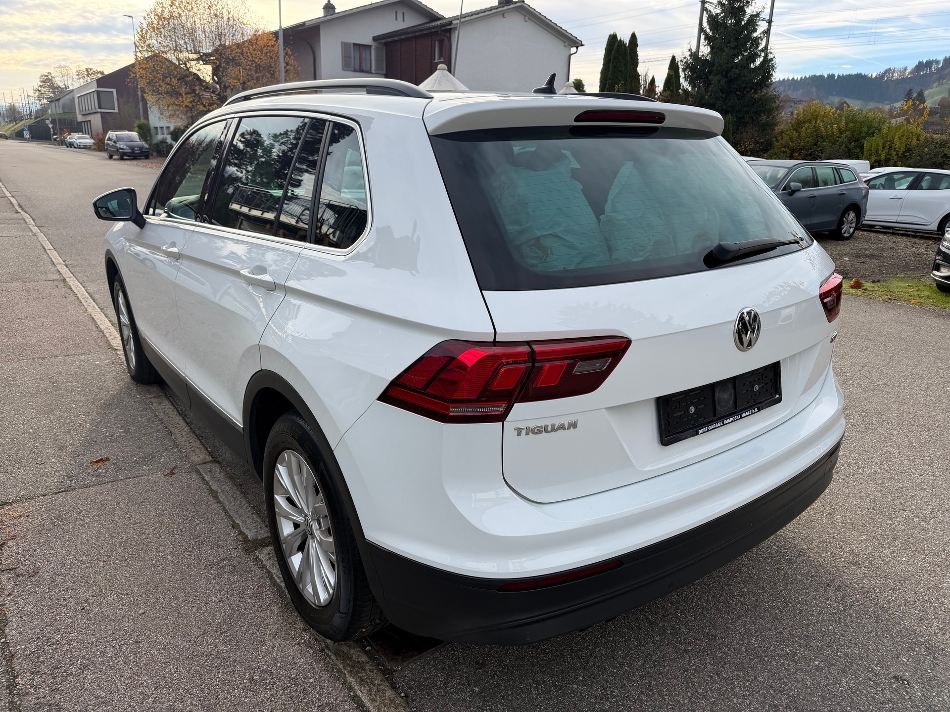 VW Tiguan 2.0 TDI SCR Comfortline 4Motion-image-7