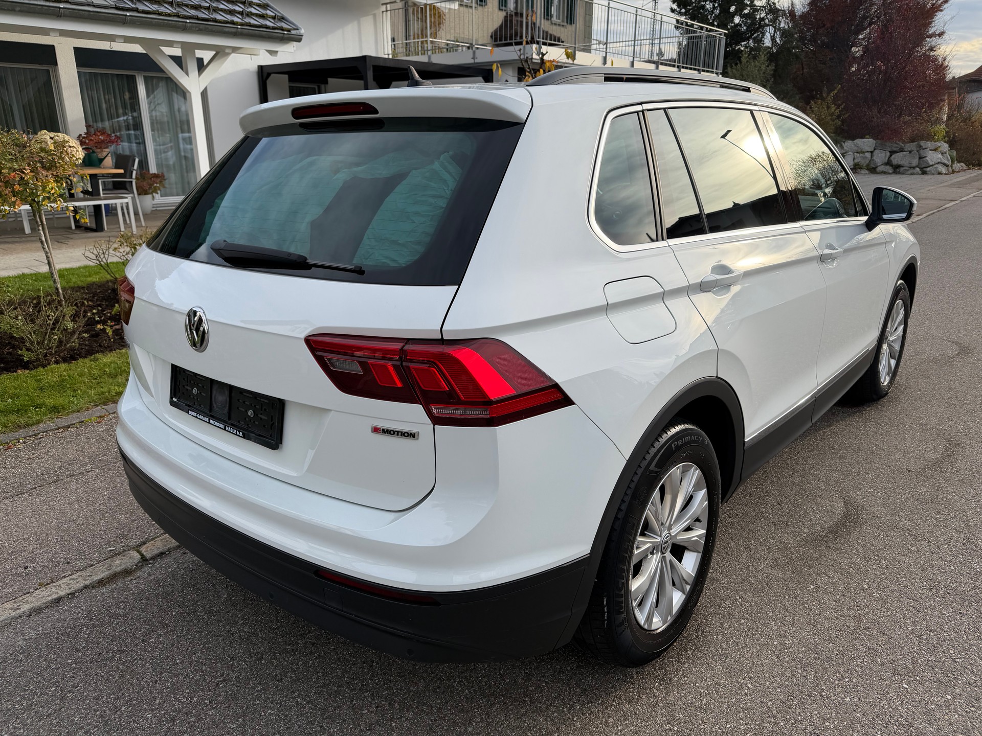 VW Tiguan 2.0 TDI SCR Comfortline 4Motion-image-6