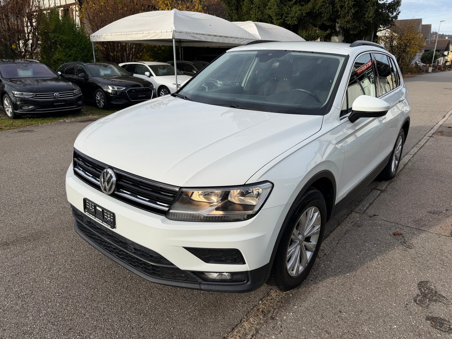VW Tiguan 2.0 TDI SCR Comfortline 4Motion-image-1