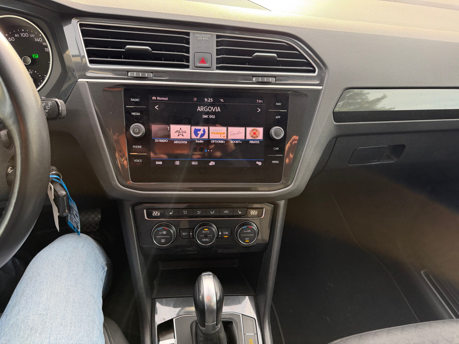 VW Tiguan 2.0 TDI SCR Comfortline 4Motion-image-12